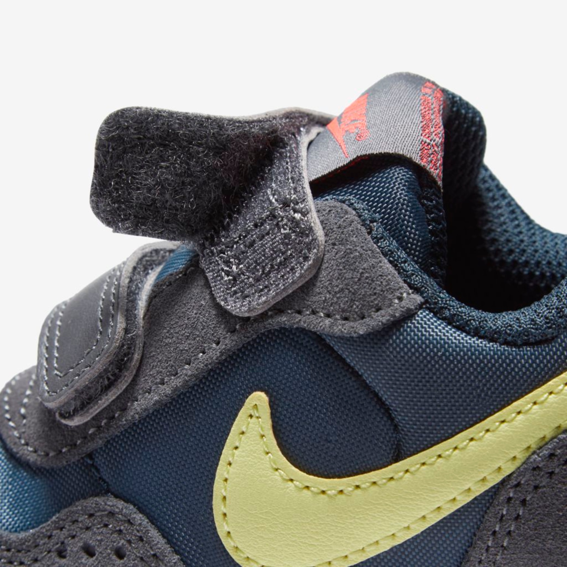 Tênis Nike MD Valiant Infantil - Foto 9