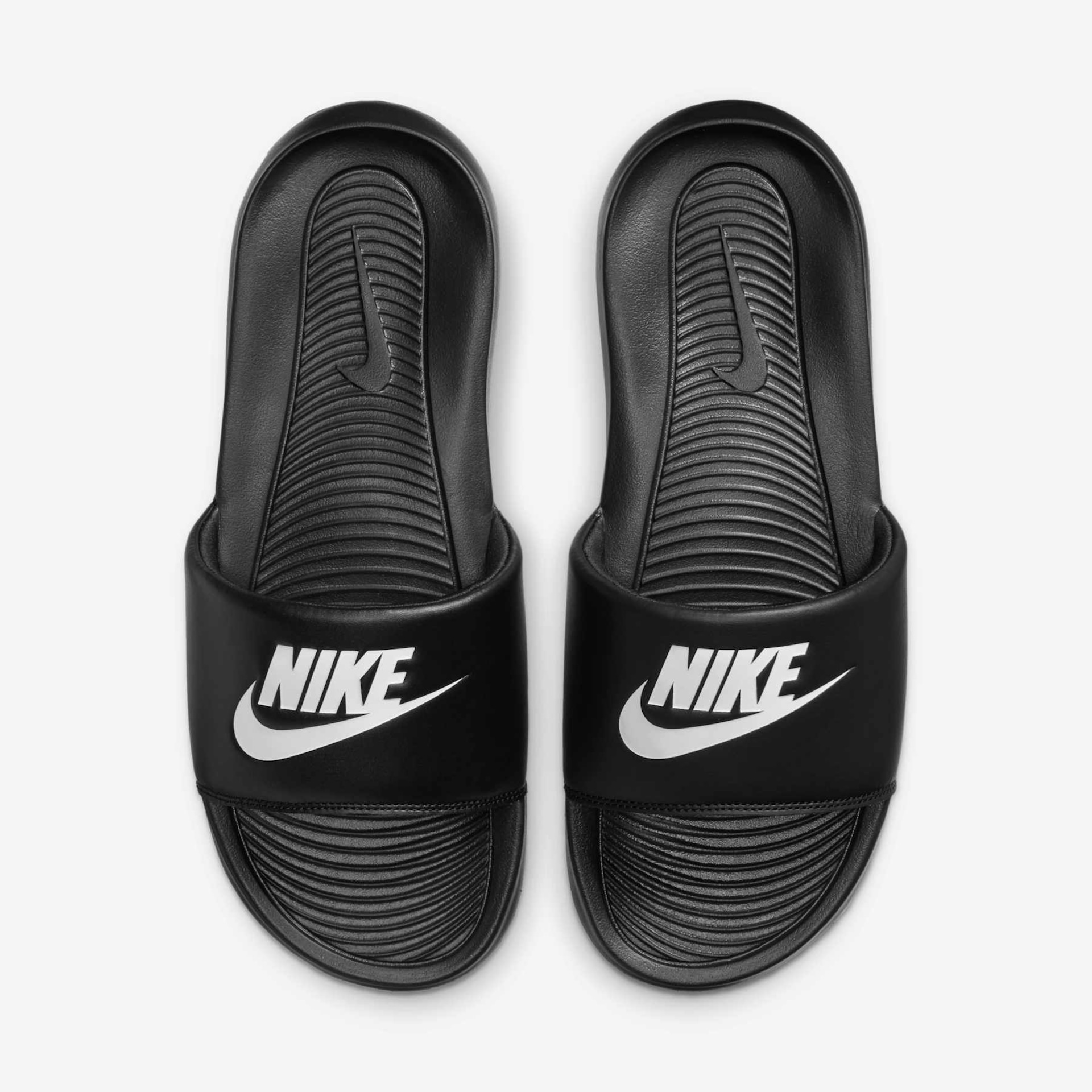 Chinelo Nike Victori One Masculino - Foto 5