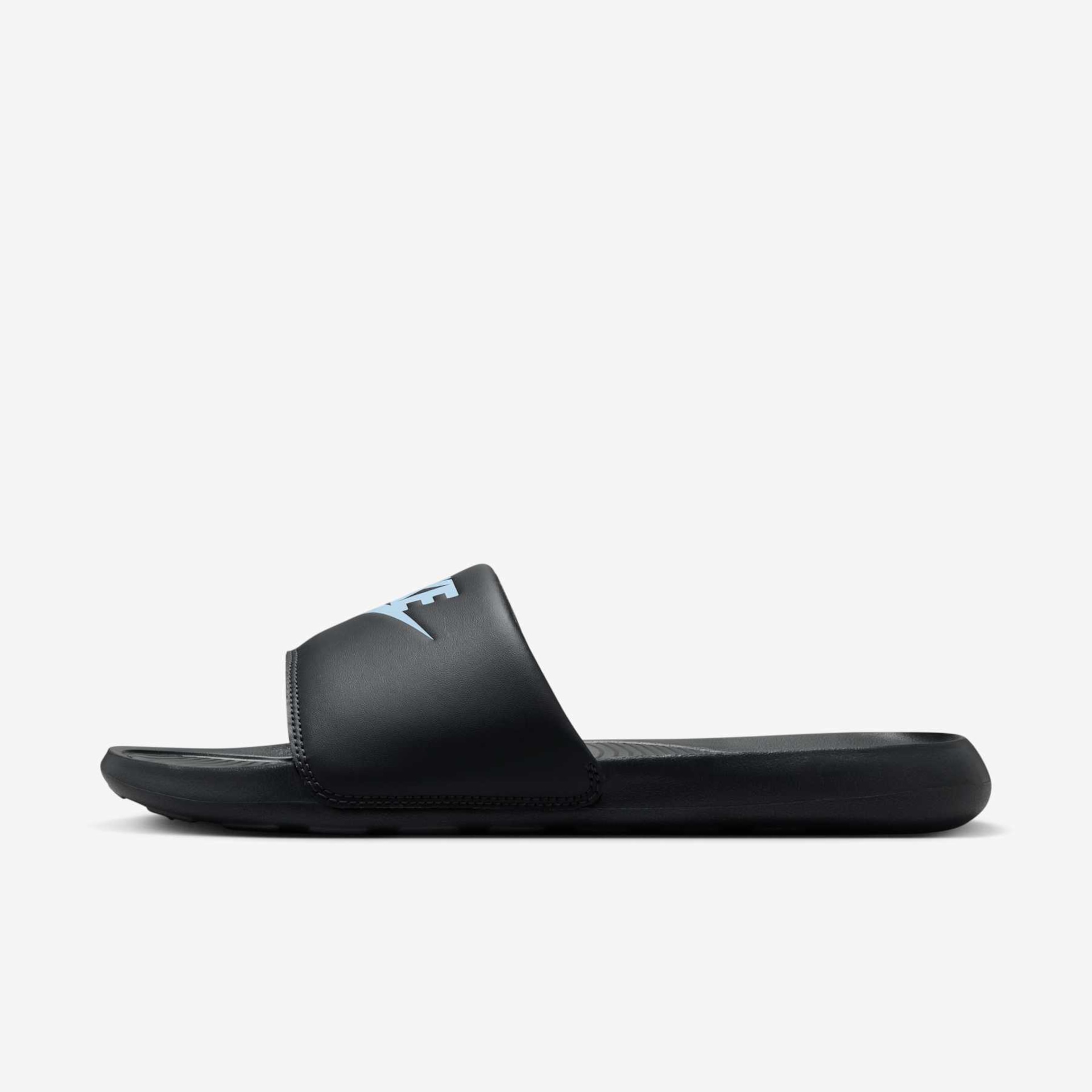 Chinelo Nike Victori One Masculino - Foto 2