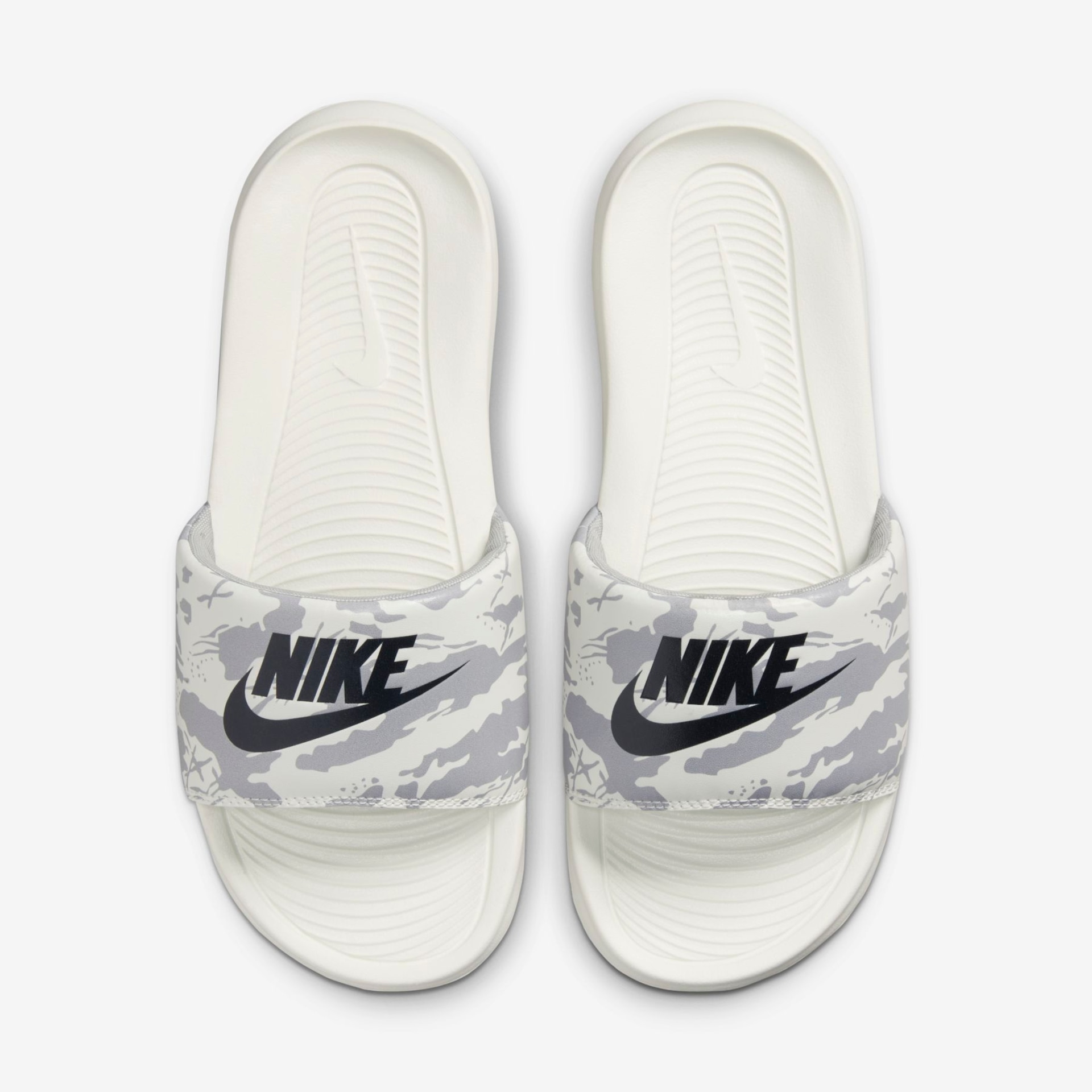 Chinelo Nike Victori One Masculino - Foto 4