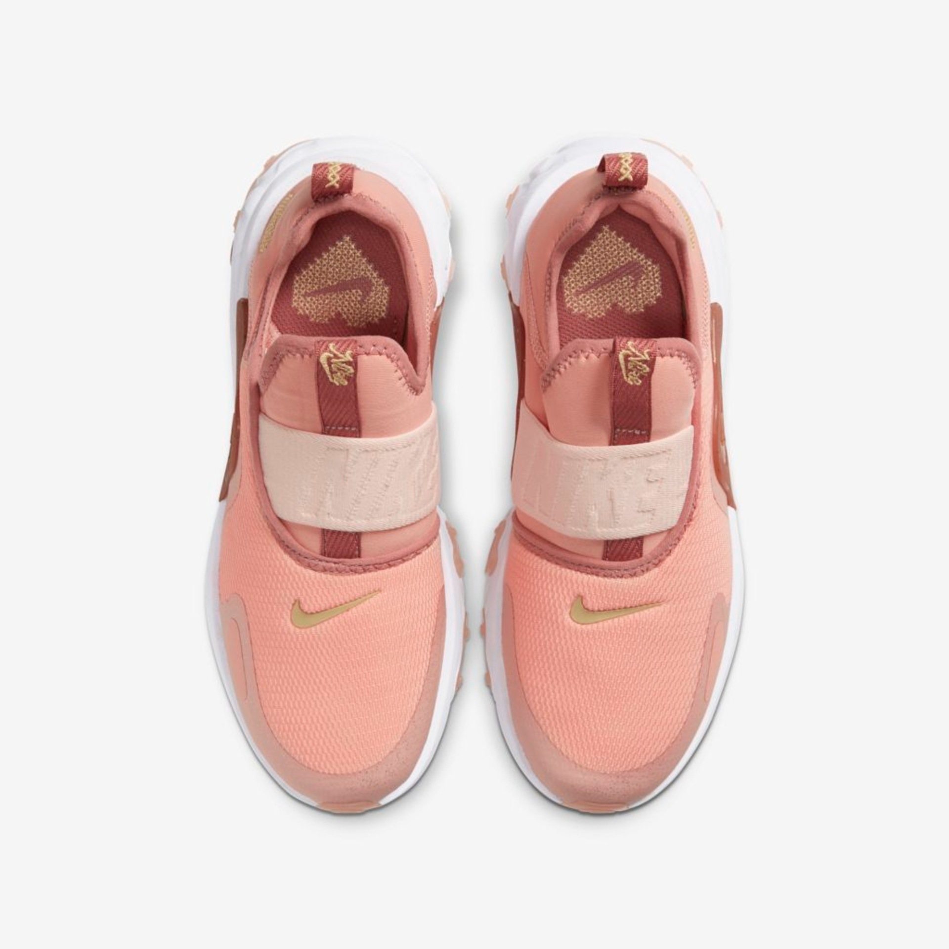 Tênis Nike React Presto Extreme Infantil - Foto 4