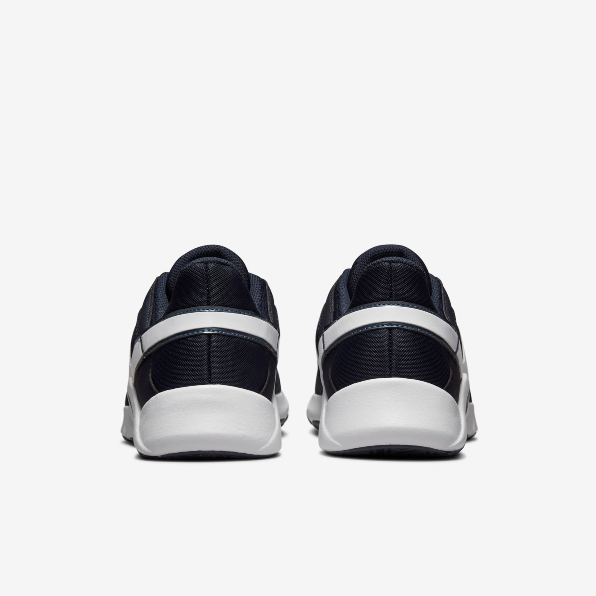 Tênis Nike Legend Essential 2 Masculino - Foto 6