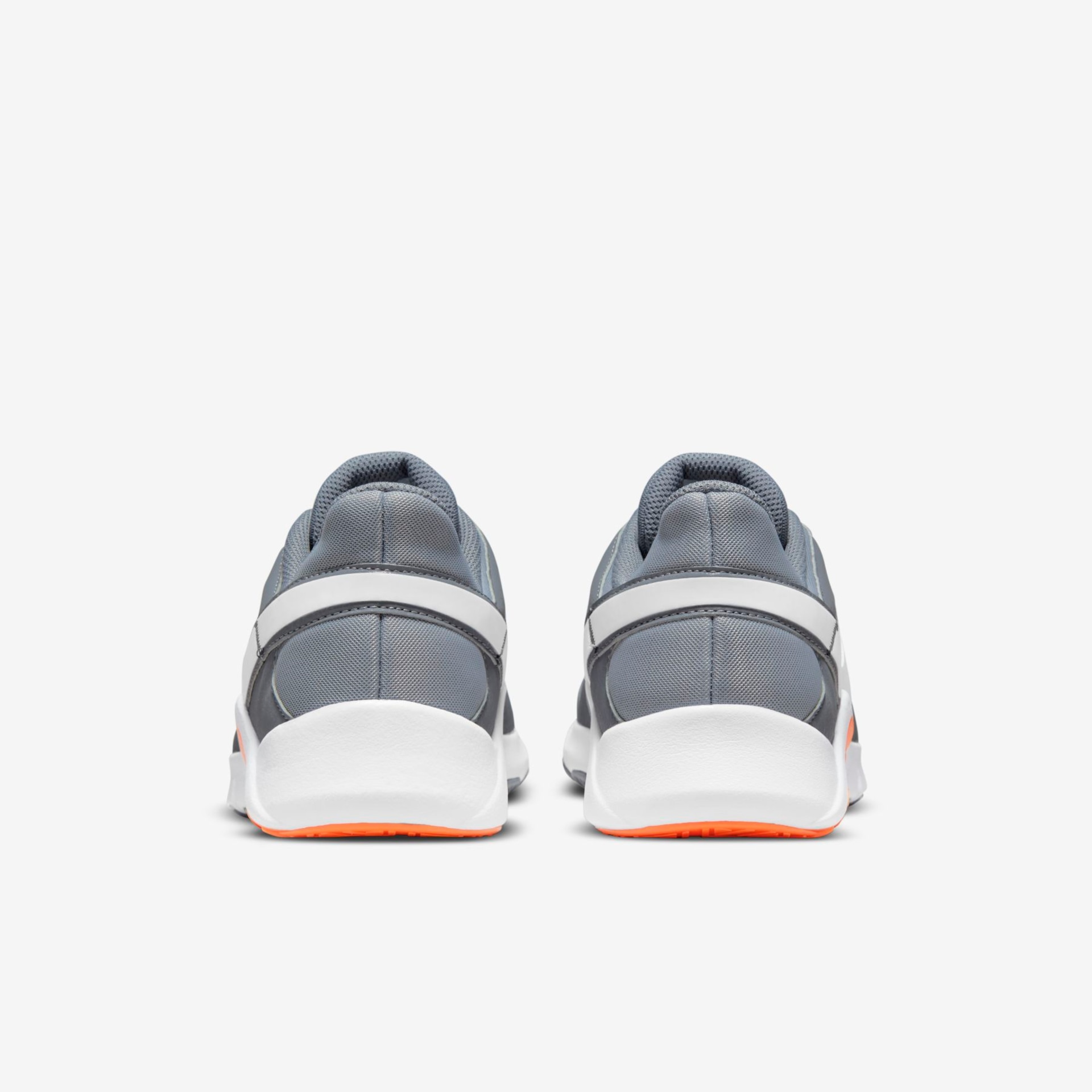 Tênis Nike Legend Essential 2 Masculino - Foto 6