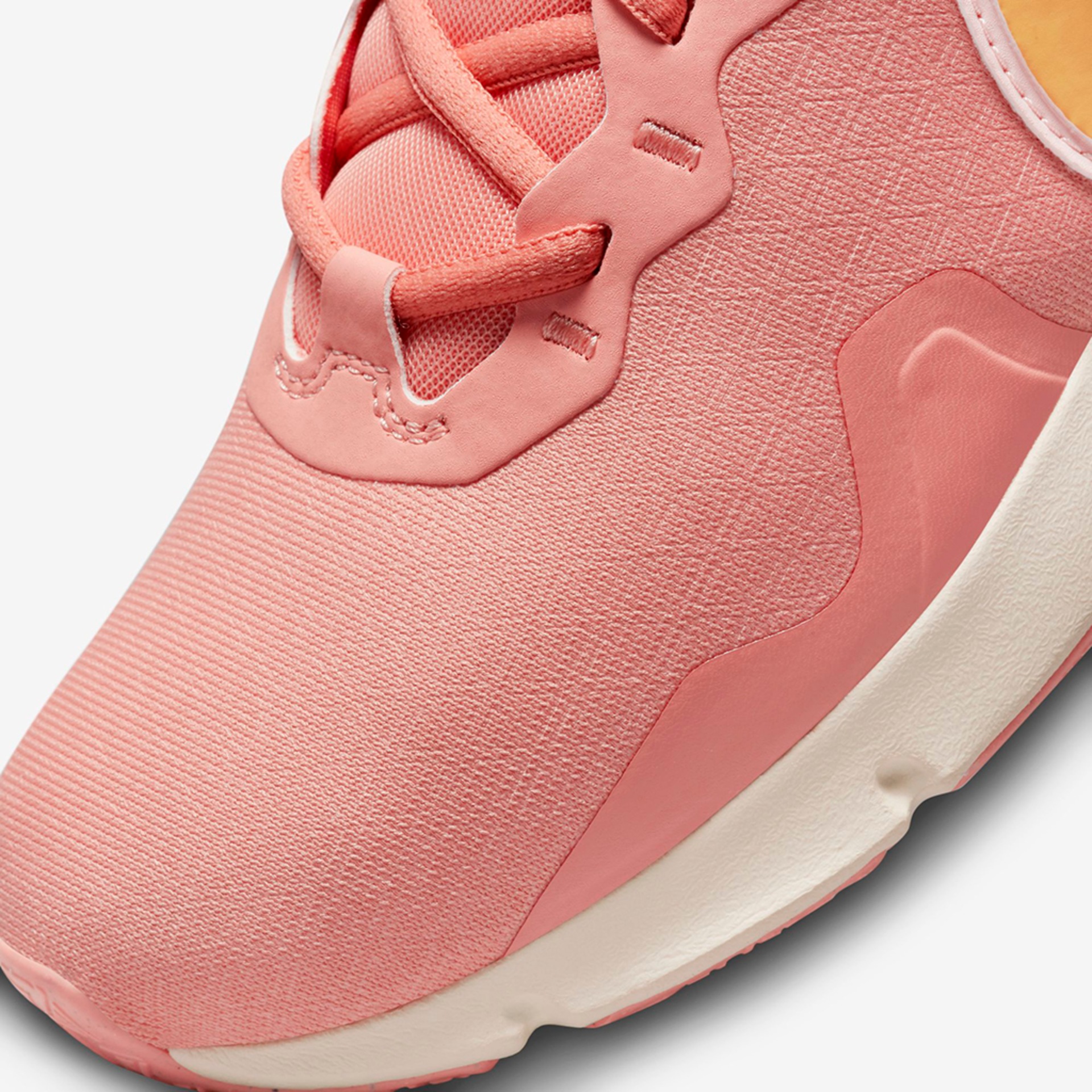 Tênis Nike Legend Essential 2 Feminino - Foto 7