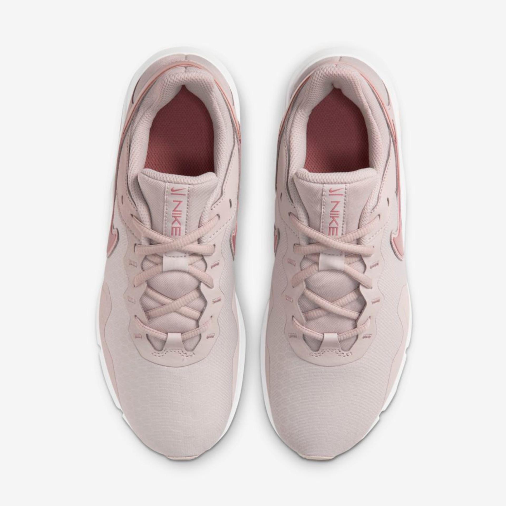 Tênis Nike Legend Essential 2 Feminino - Foto 4
