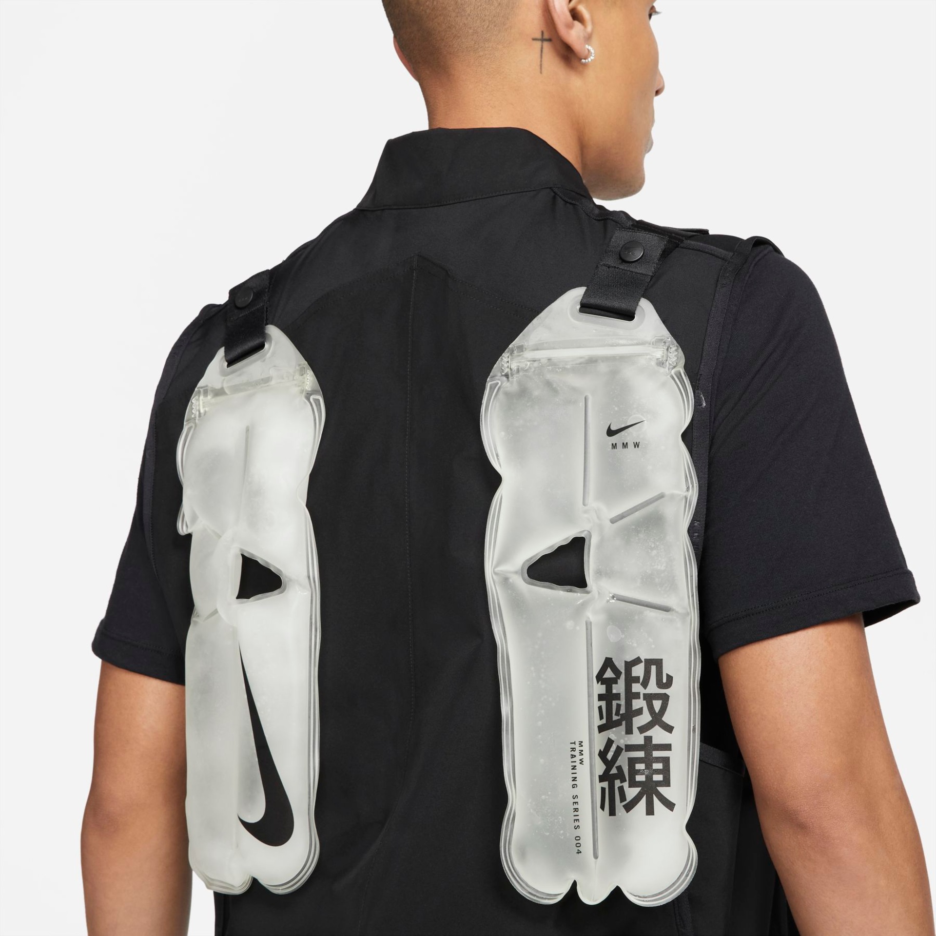 Jaqueta Nike x MMW Masculina - Foto 9