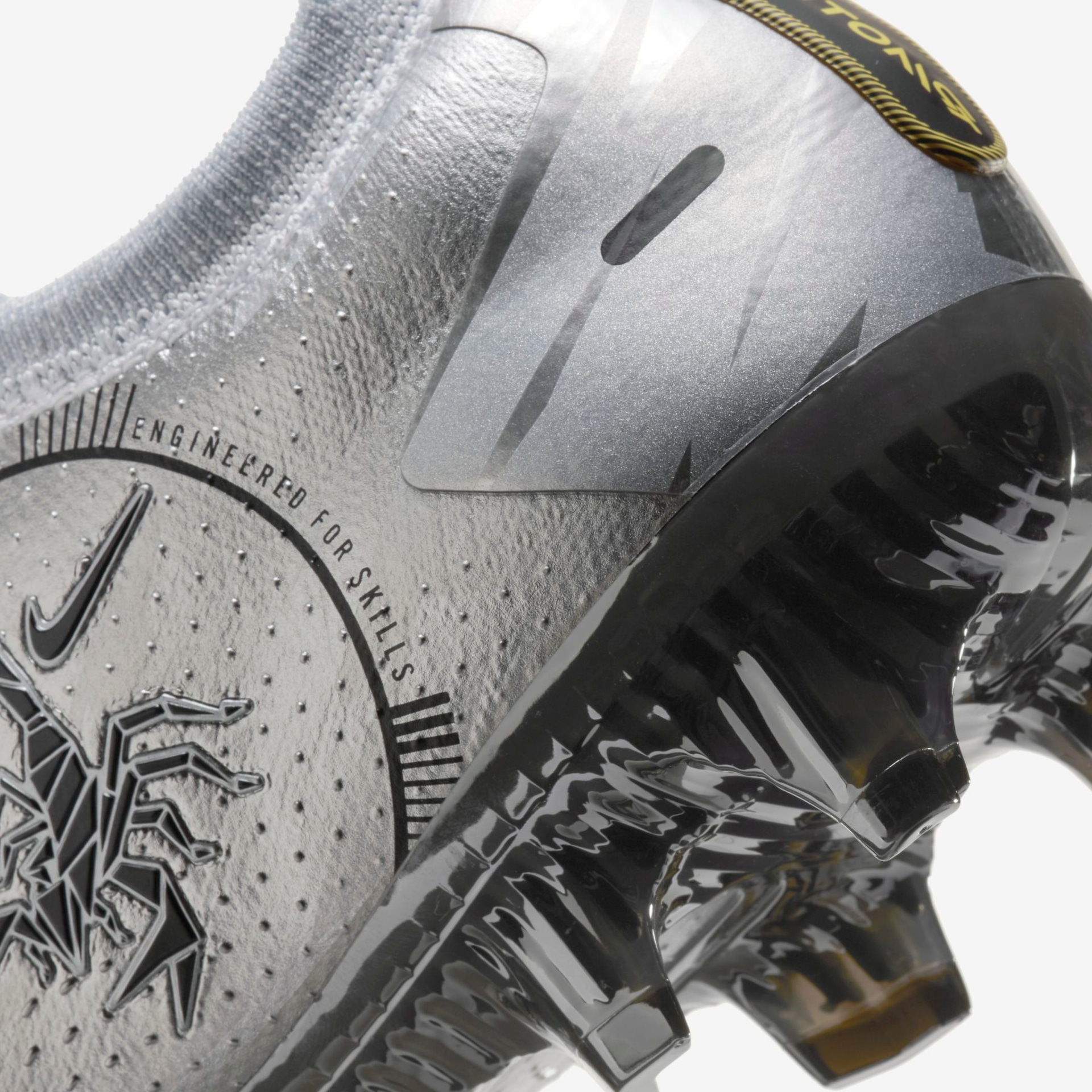Chuteira Nike Phantom GT Scorpion Elite Campo - Foto 9