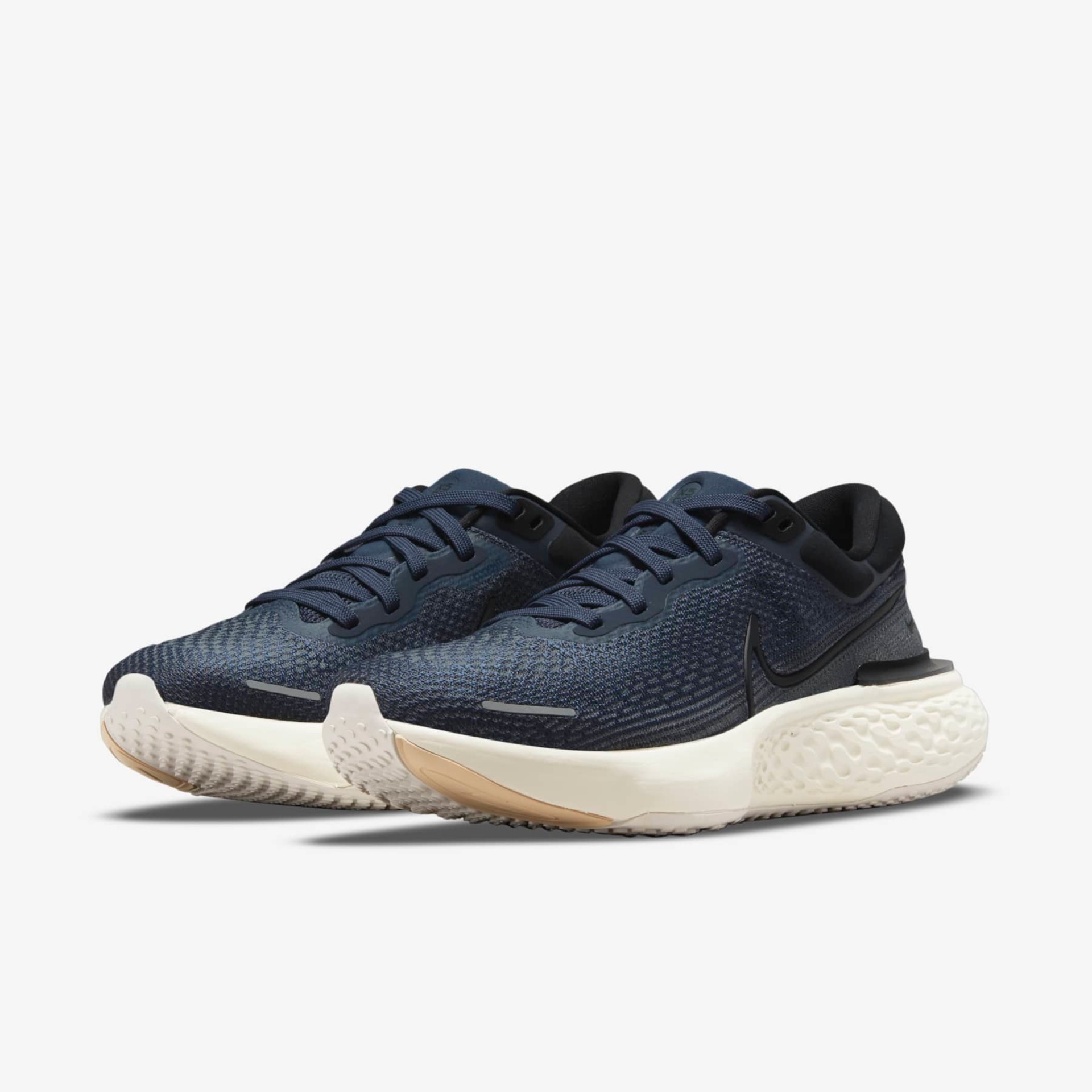 Tênis Nike ZoomX Invincible Run Flyknit Masculino - Foto 5