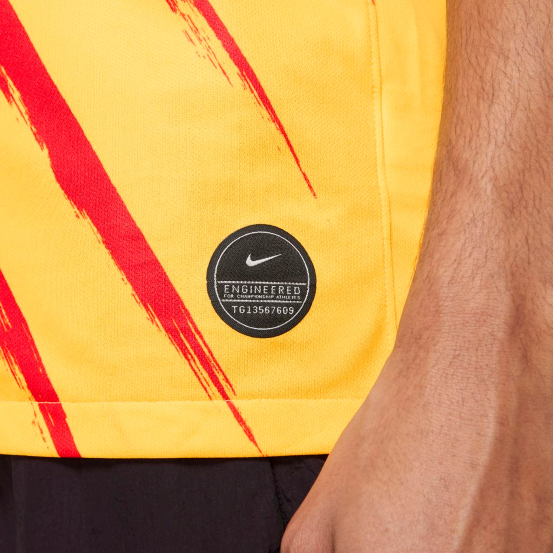 Camisa Nike Barcelona "Senyera" 2019/20 Torcedor Pro Masculina - Foto 4