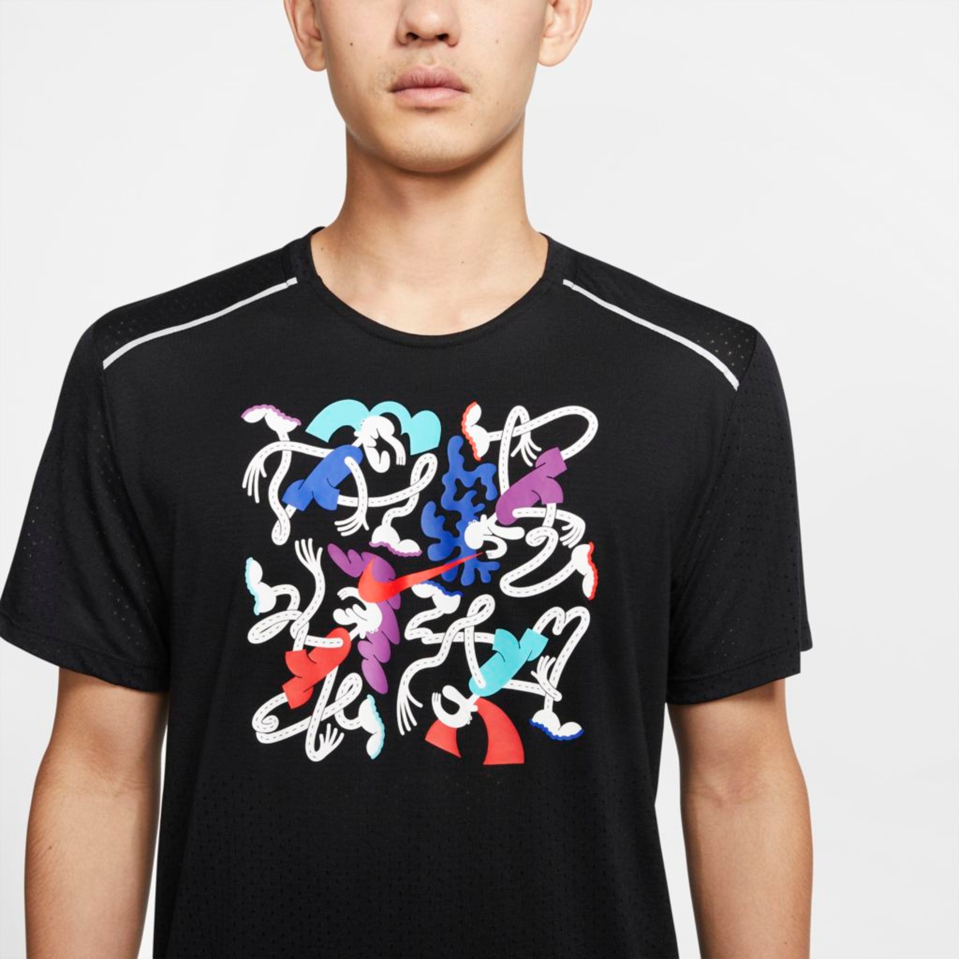 Camiseta Nike Rise 365 Tokyo Masculina - Foto 4