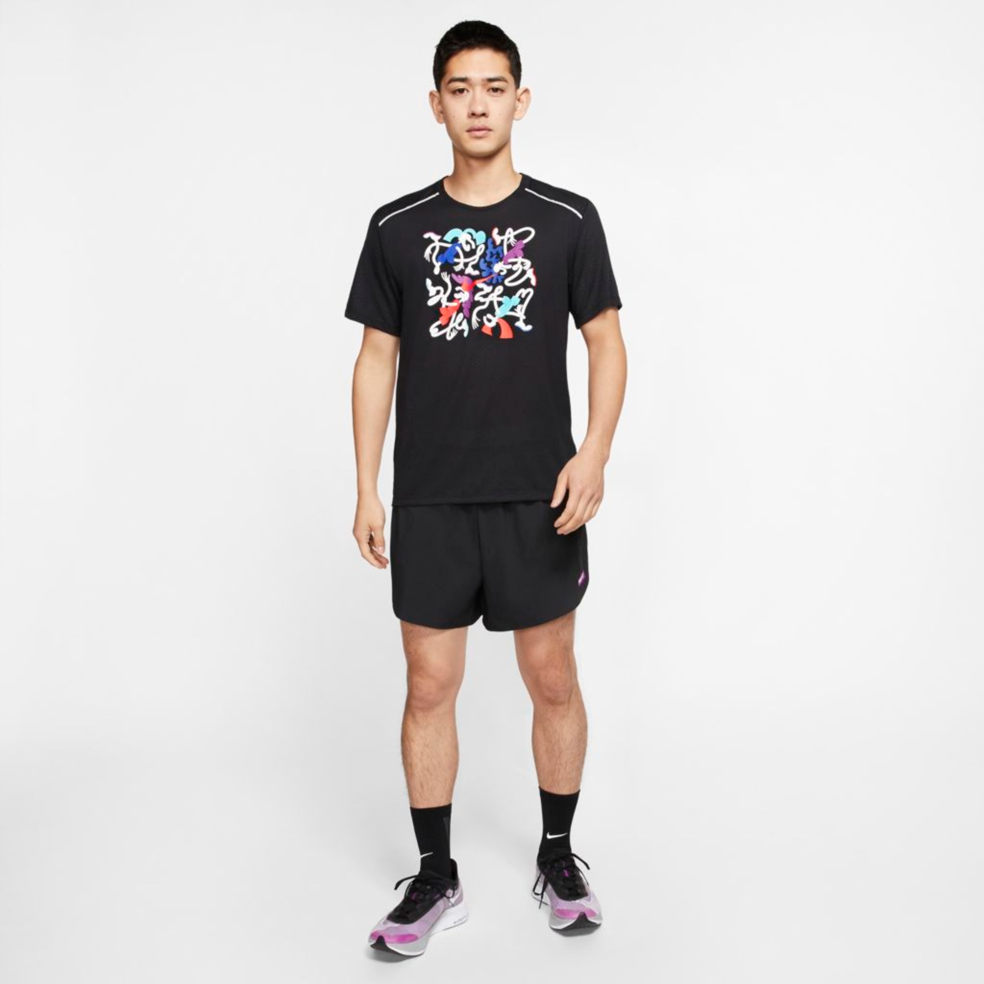 Camiseta Nike Rise 365 Tokyo Masculina - Foto 6