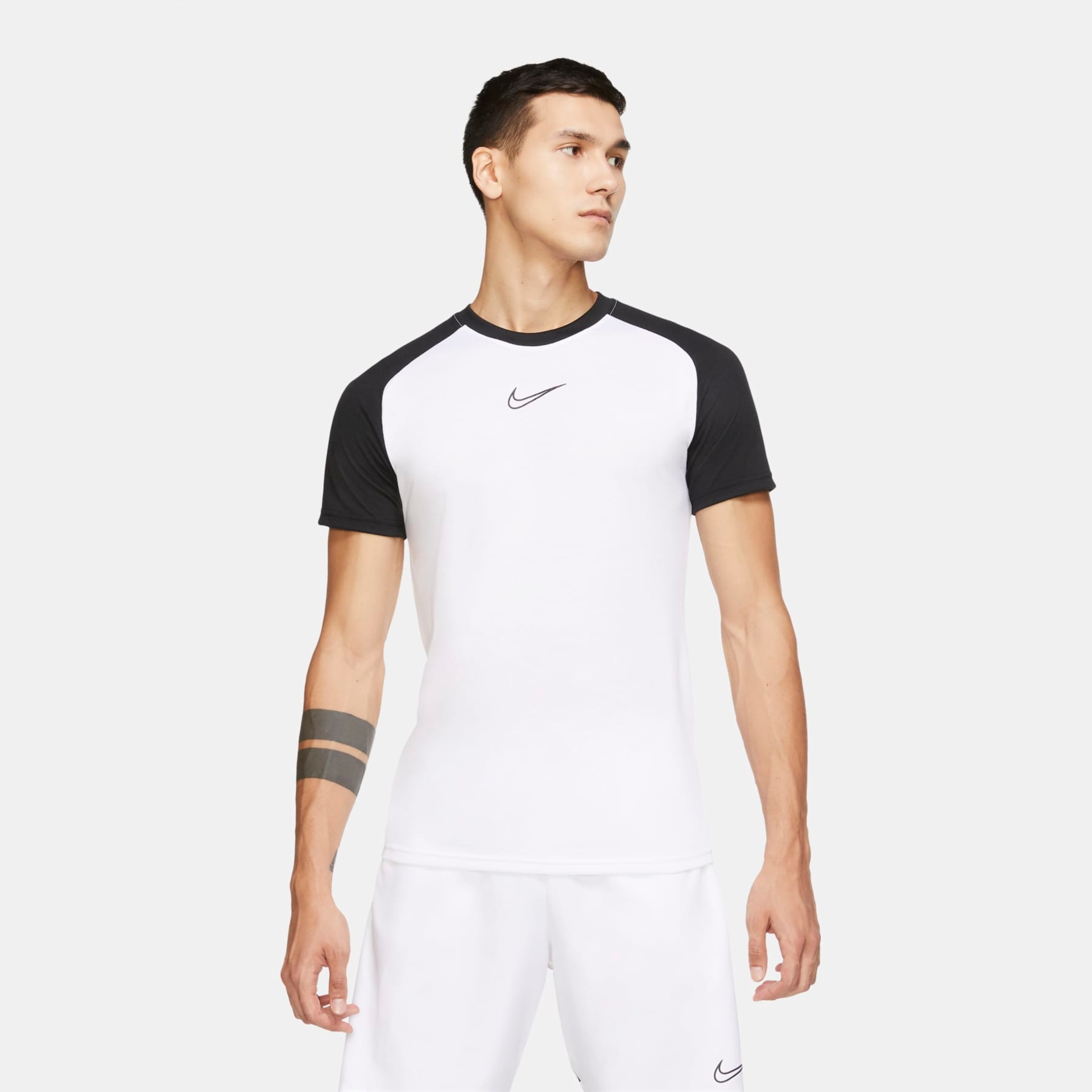 Camiseta Nike Dri-FIT Academy Masculina - Foto 1
