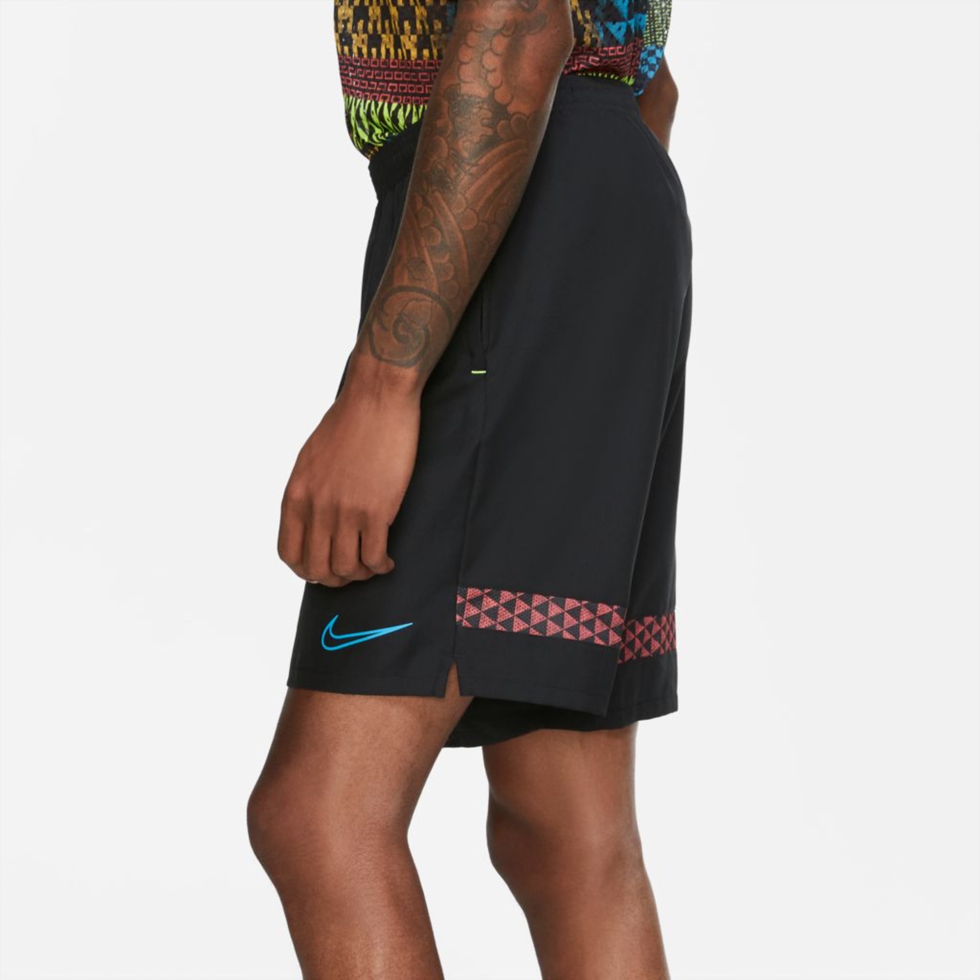 Shorts Nike Dri-FIT Academy Masculino - Foto 4