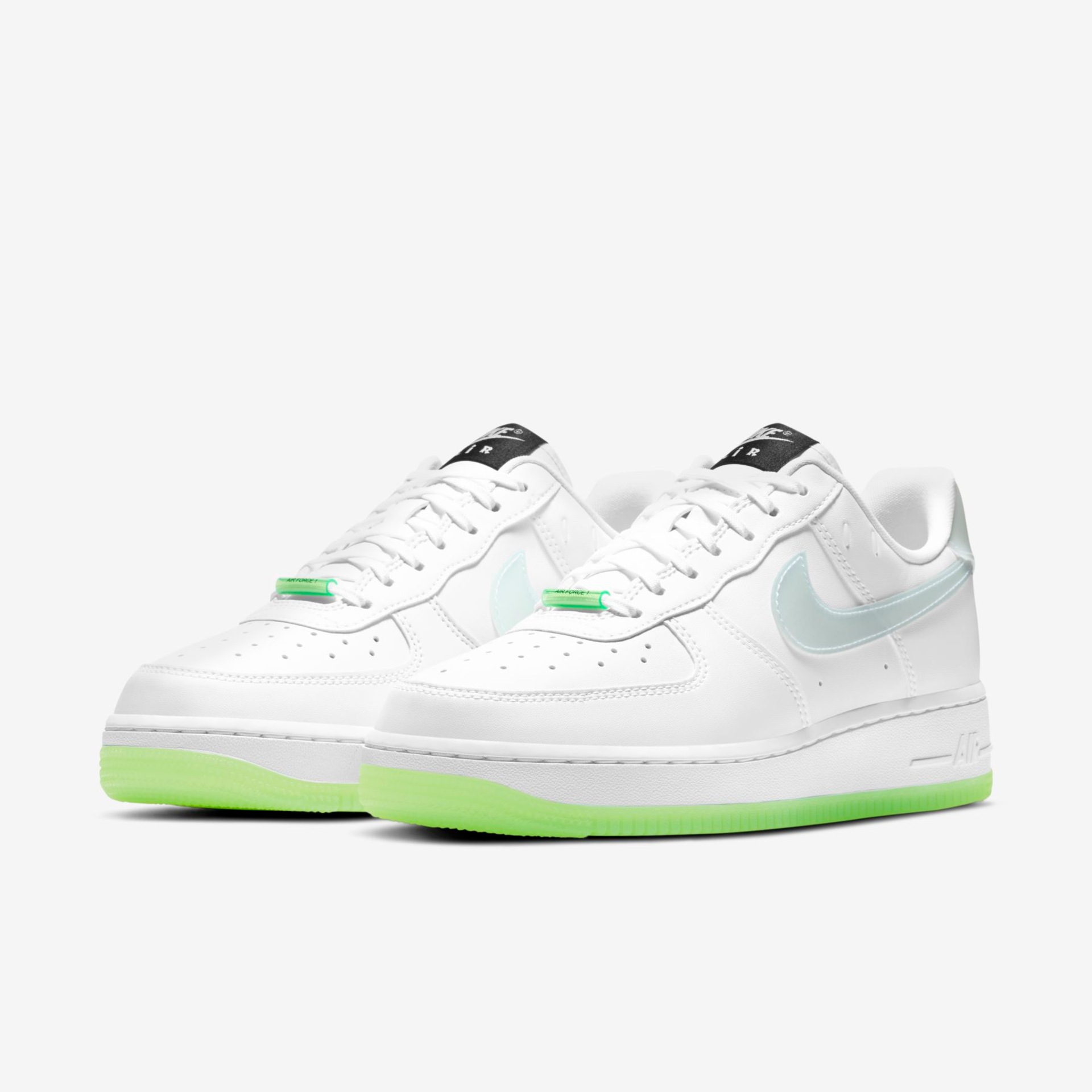 Tênis Nike Air Force 1 '07 LX Feminino - Foto 5