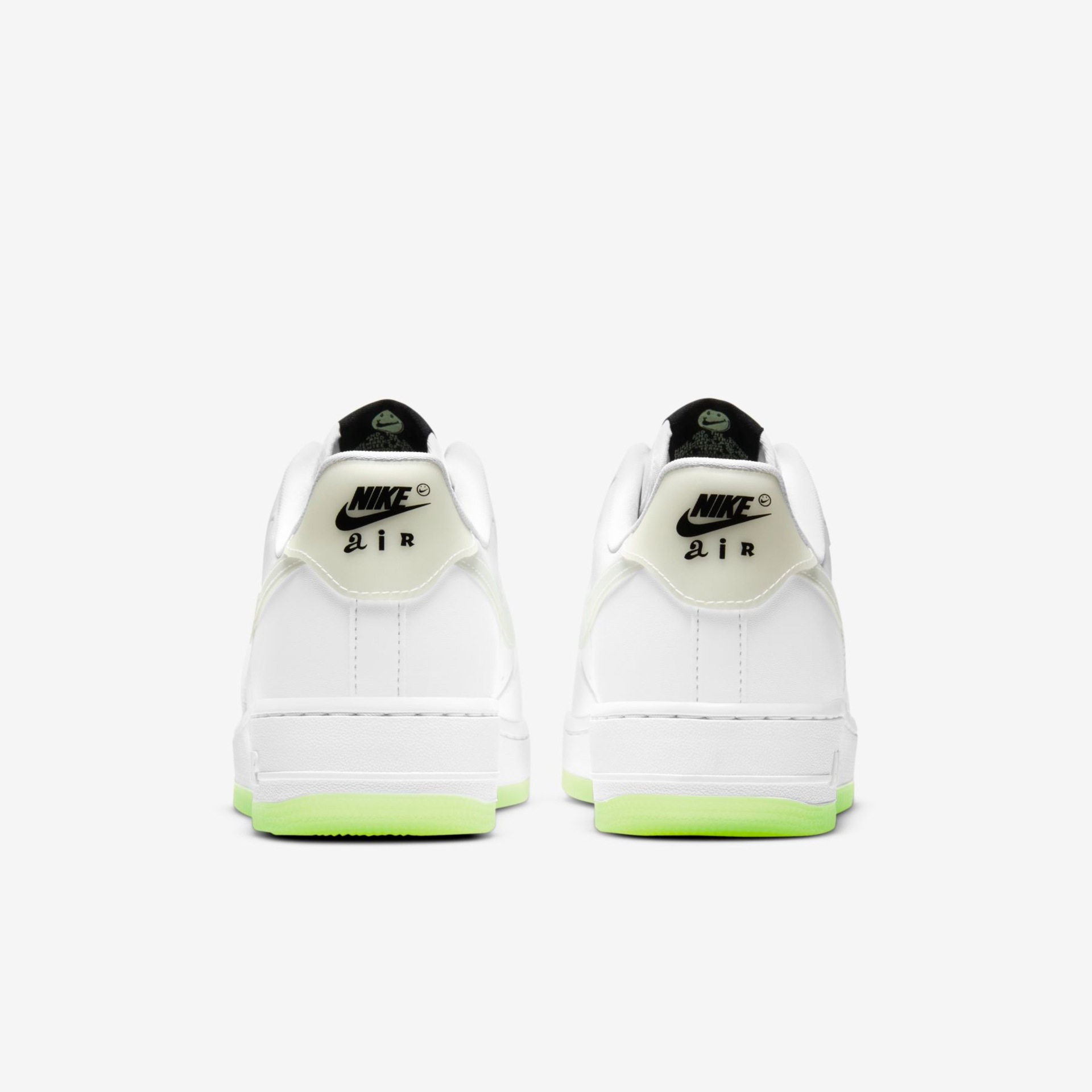 Tênis Nike Air Force 1 '07 LX Feminino - Foto 6