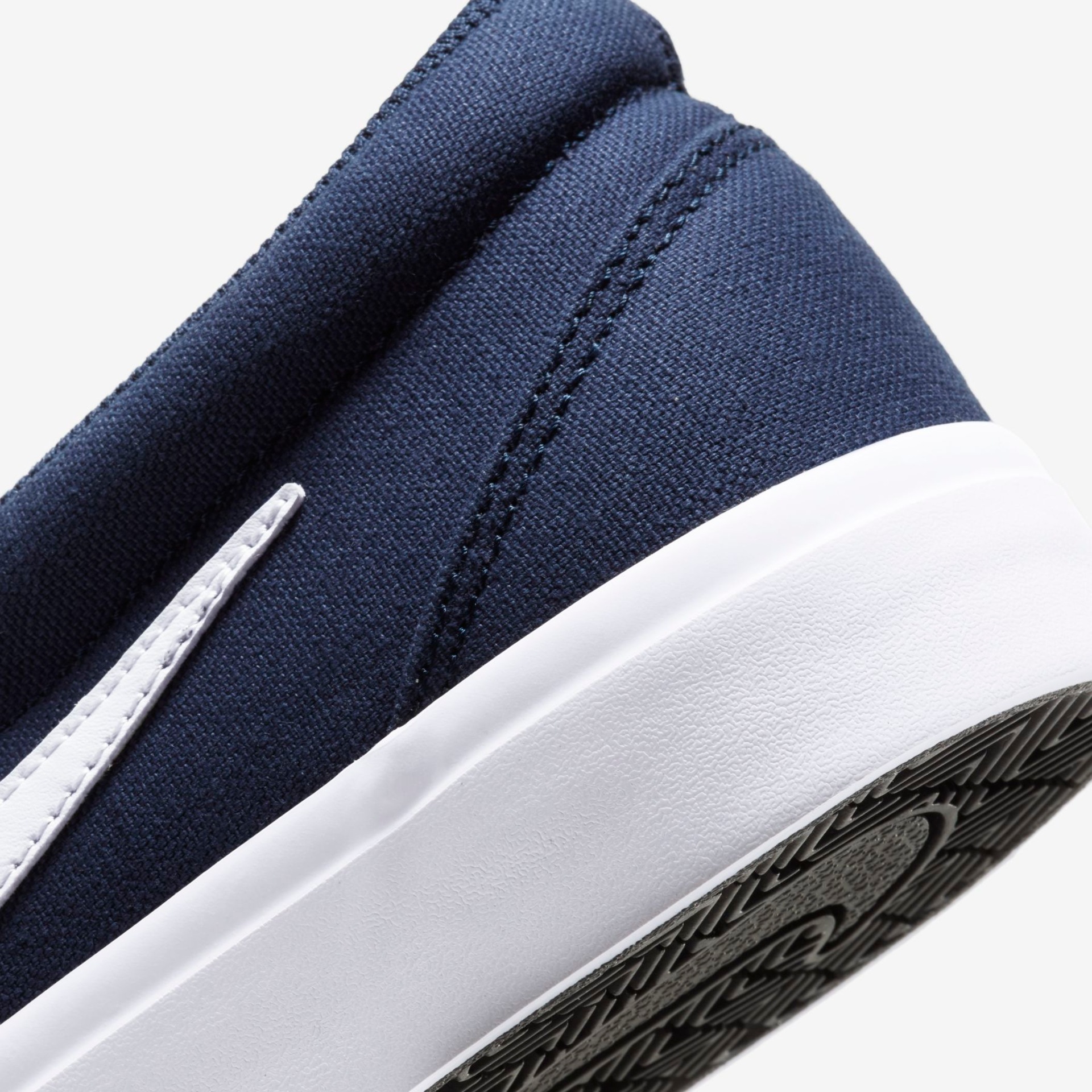 Tênis Nike SB Charge Slip Unissex - Foto 8