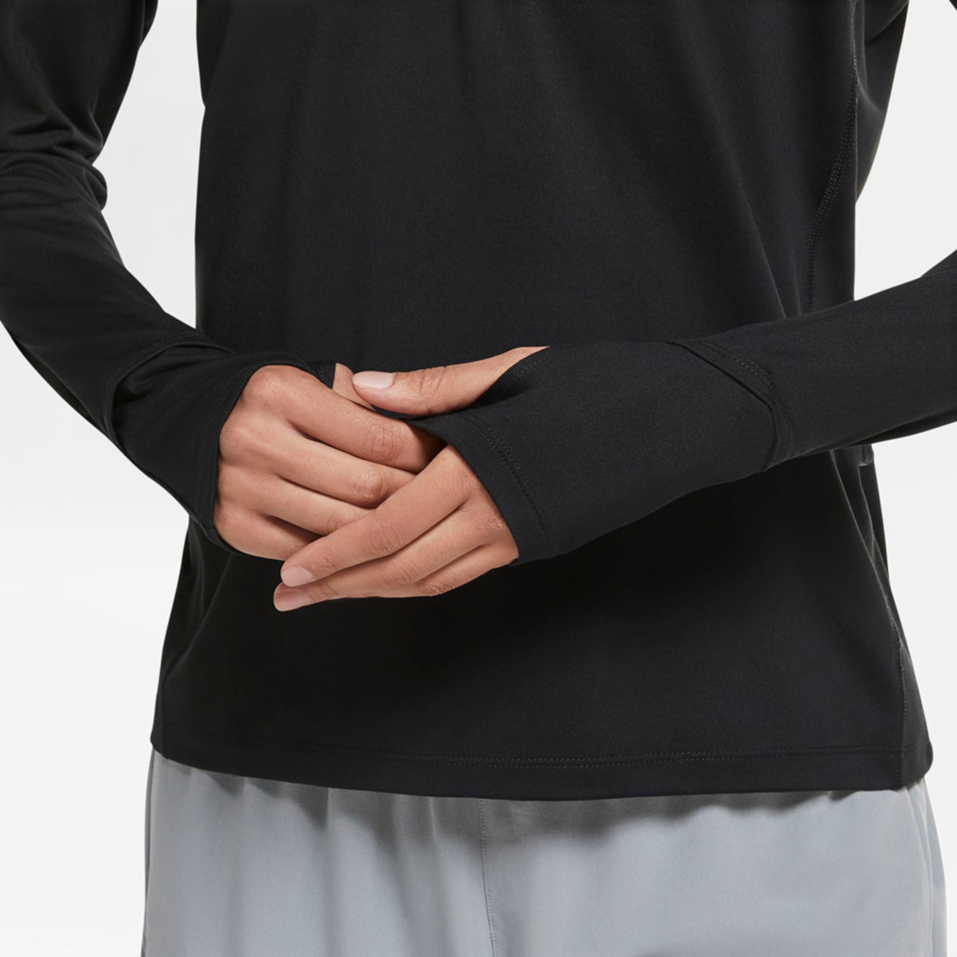 Camiseta Nike Element Feminina - Foto 5