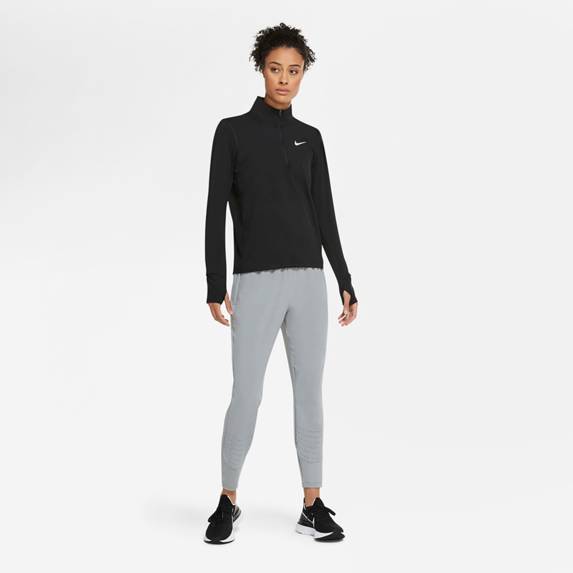 Camiseta Nike Element Feminina - Foto 6