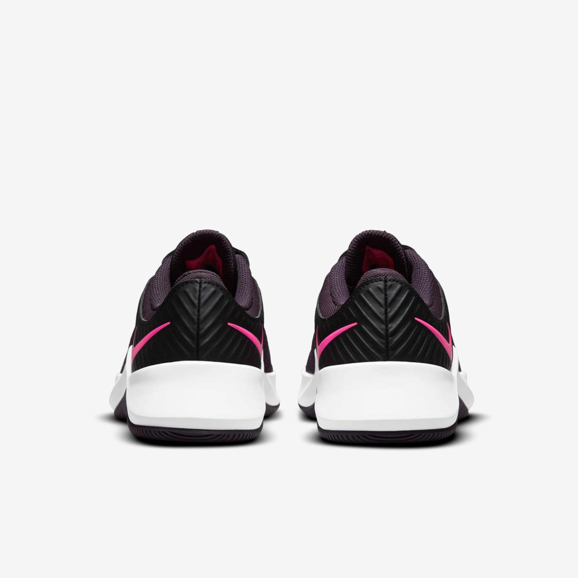 Tênis Nike MC Trainer Feminino - Foto 6