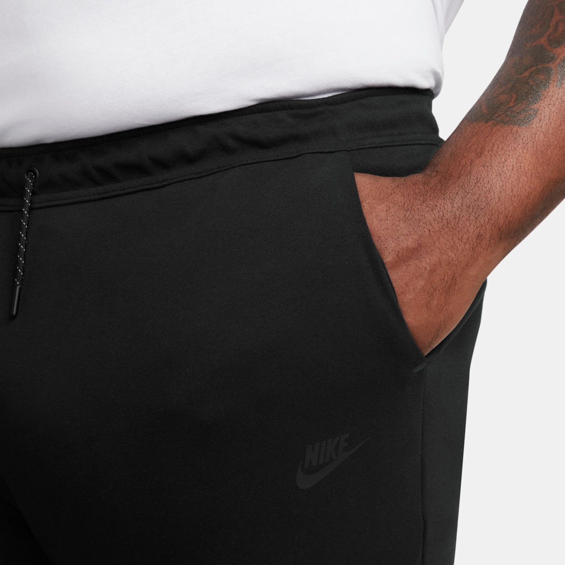 Calça Nike Tech Fleece Masculina - Foto 13