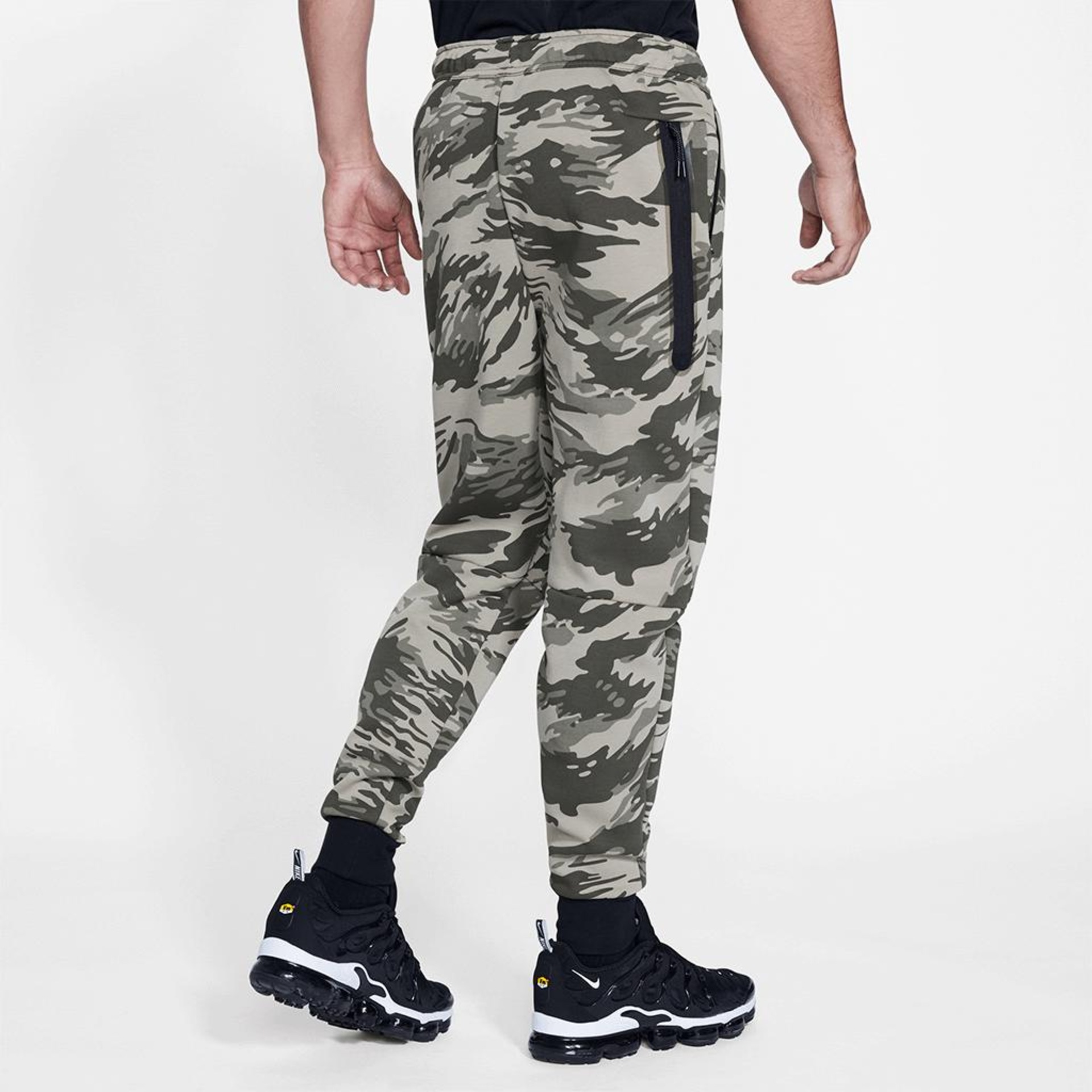 Calça Nike Tech Fleece Masculina - Foto 2