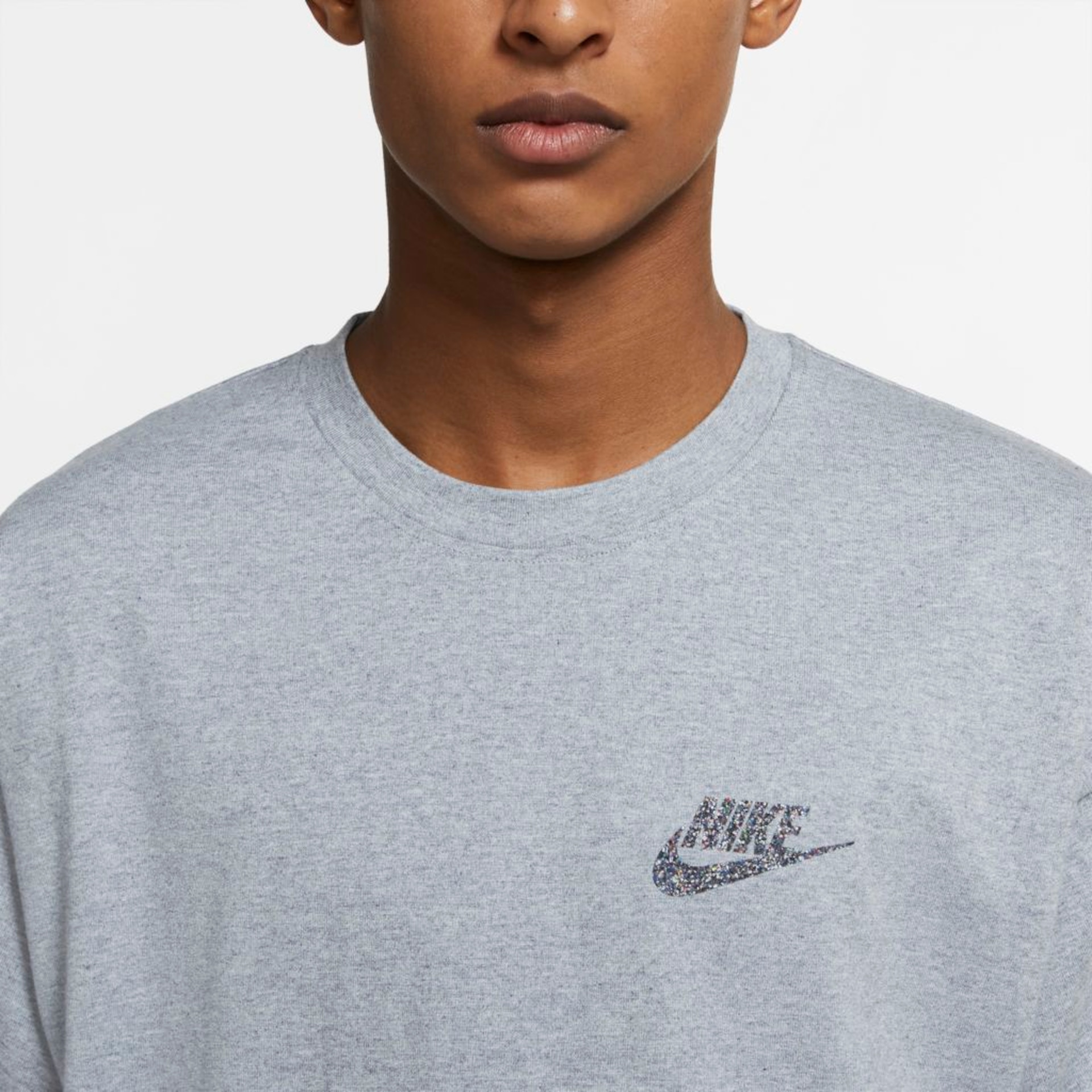 Camiseta Nike Sportswear Revival Masculina - Foto 3