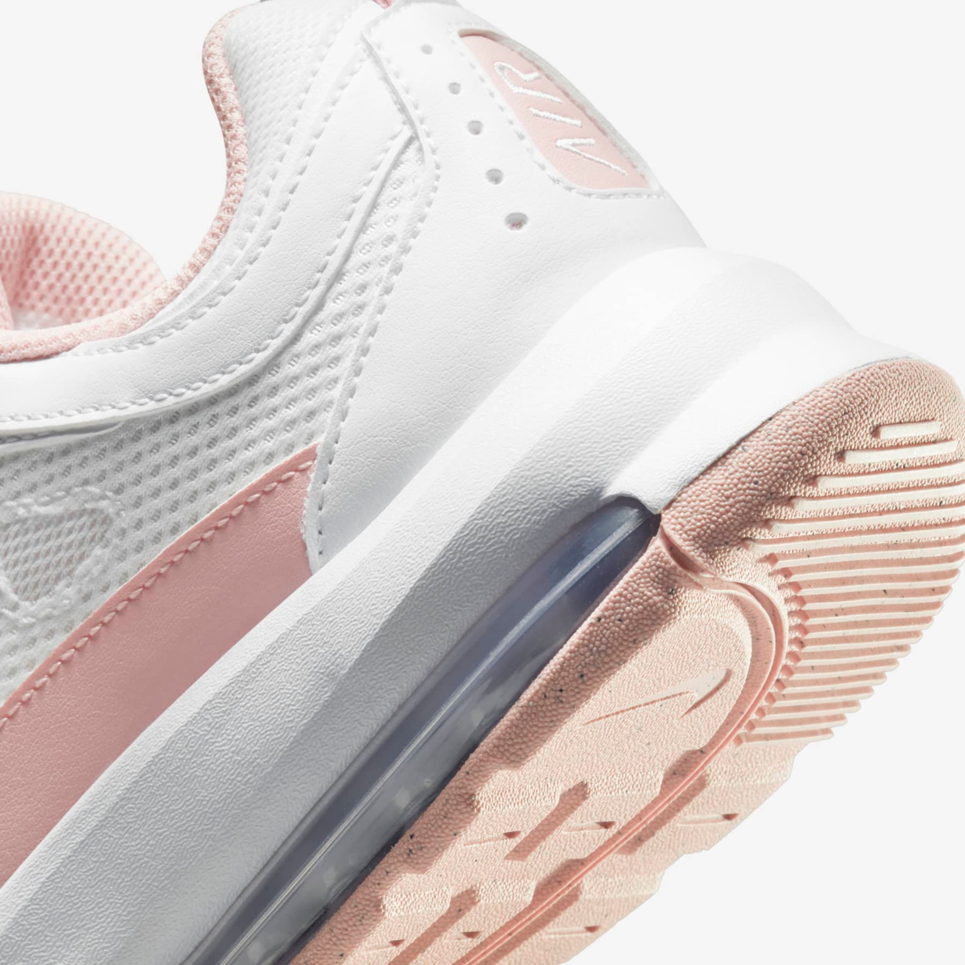 Tênis Nike Air Max AP Feminino - Foto 9