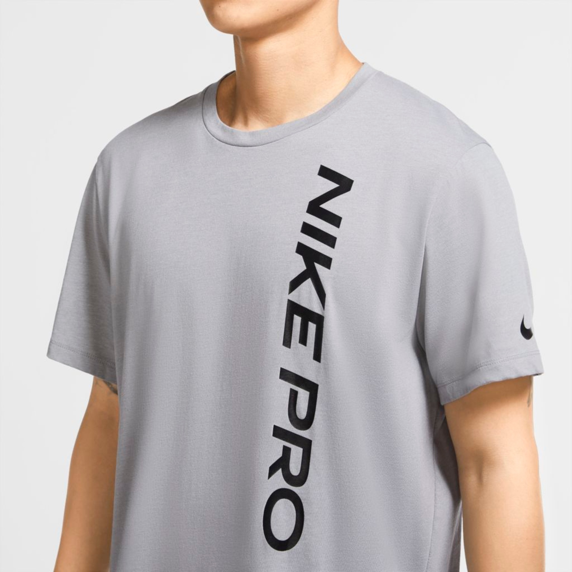 Camiseta Nike Pro Masculina - Foto 3