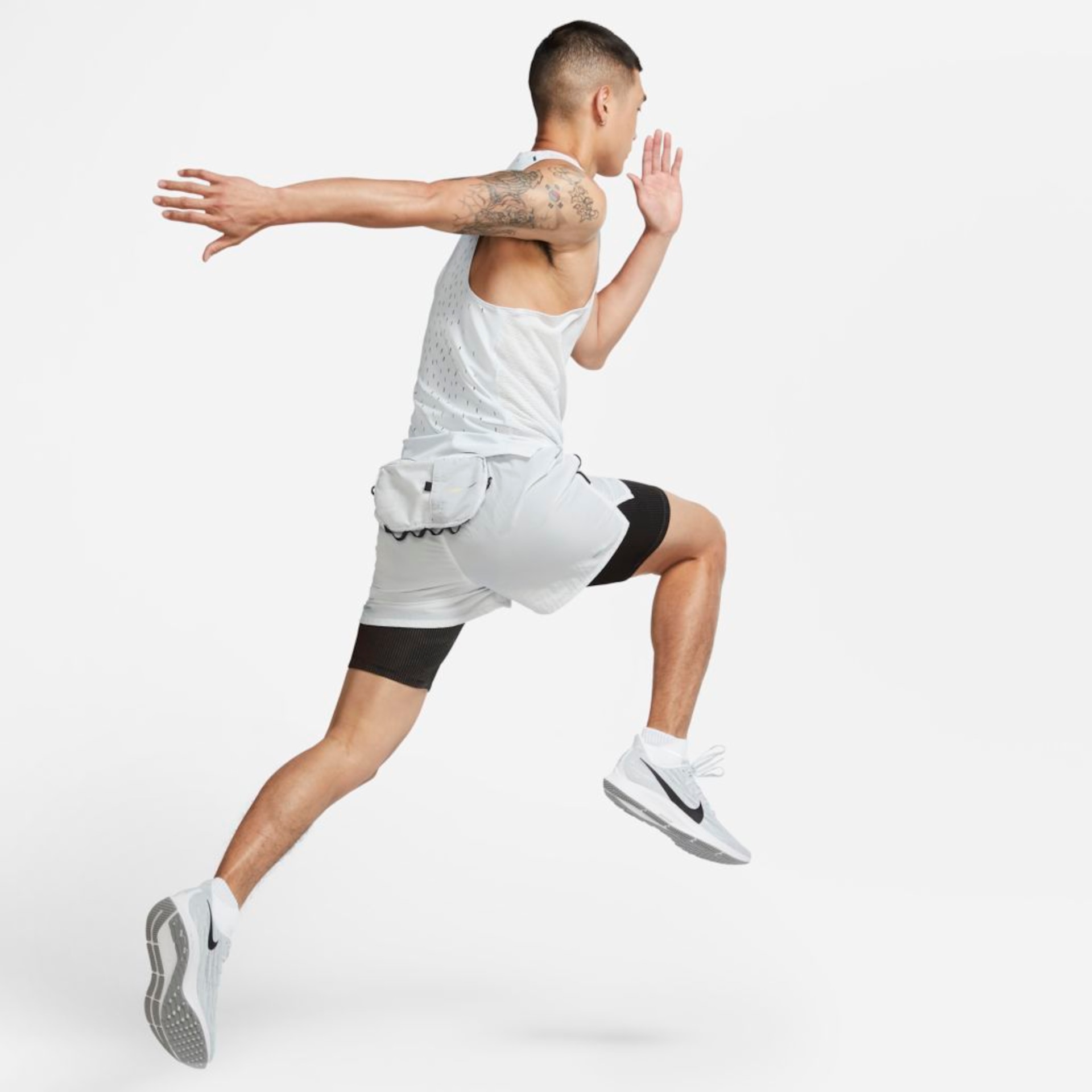 Shorts Nike Run Division Masculino - Foto 10