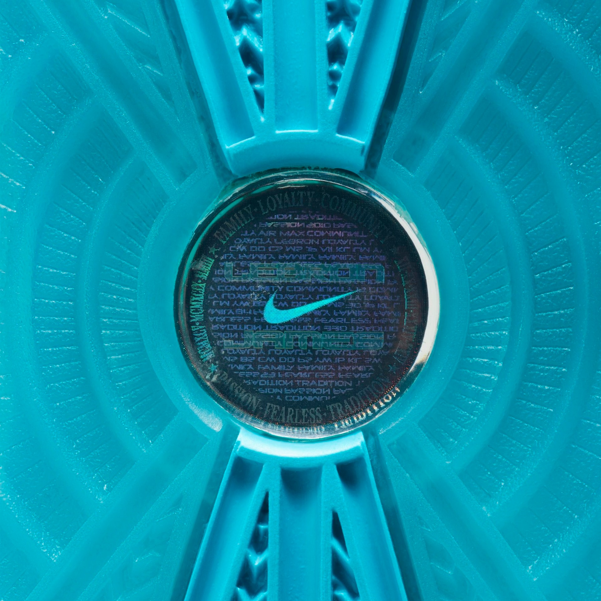 Tênis Nike LeBron 7 QS Unissex - Foto 11