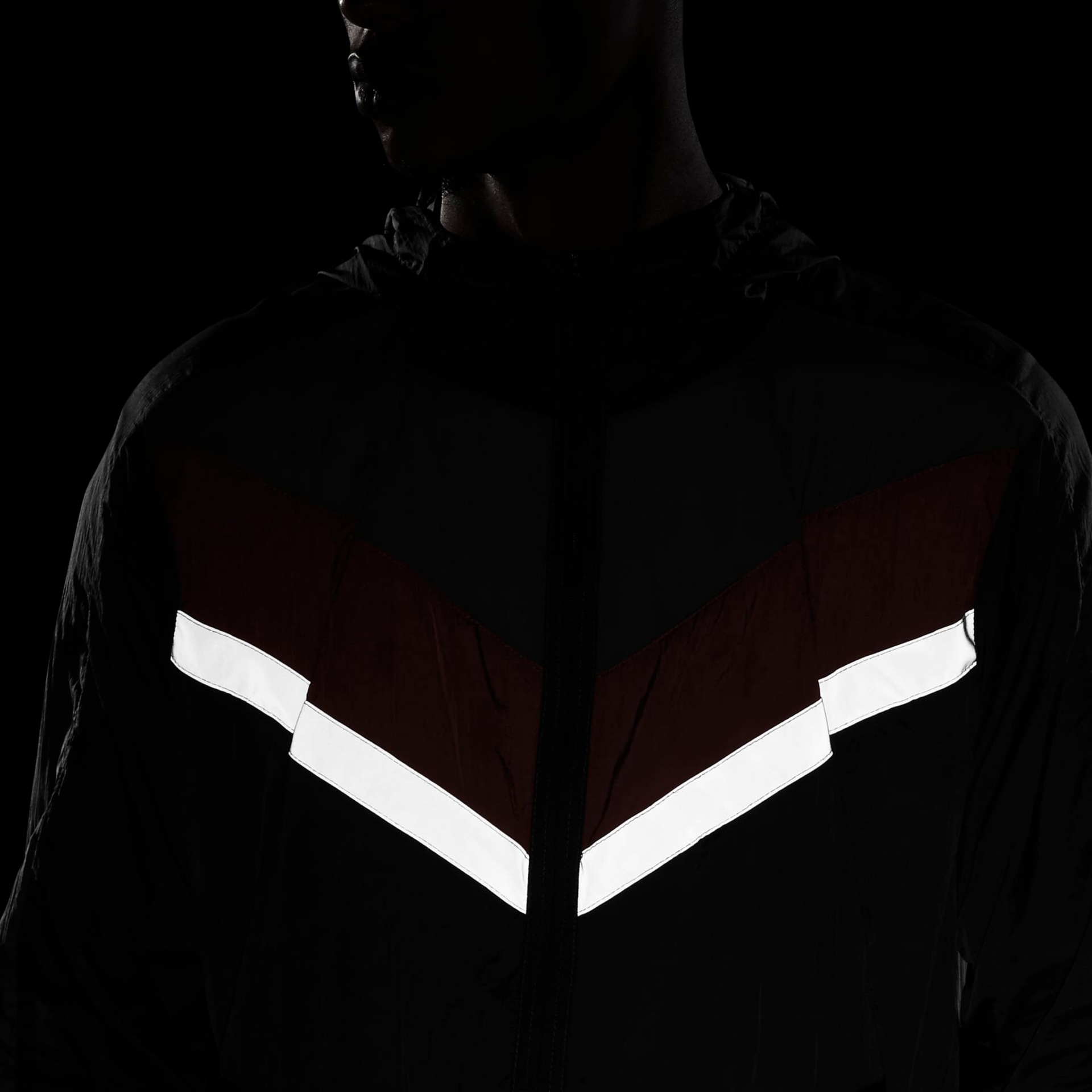 Jaqueta Nike Windrunner Wild Run Masculina - Foto 10