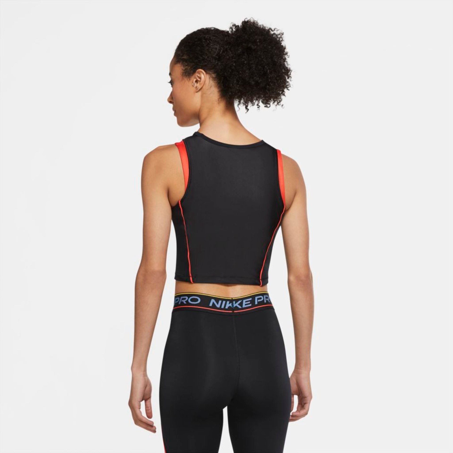 Top Nike Pro Feminino - Foto 2