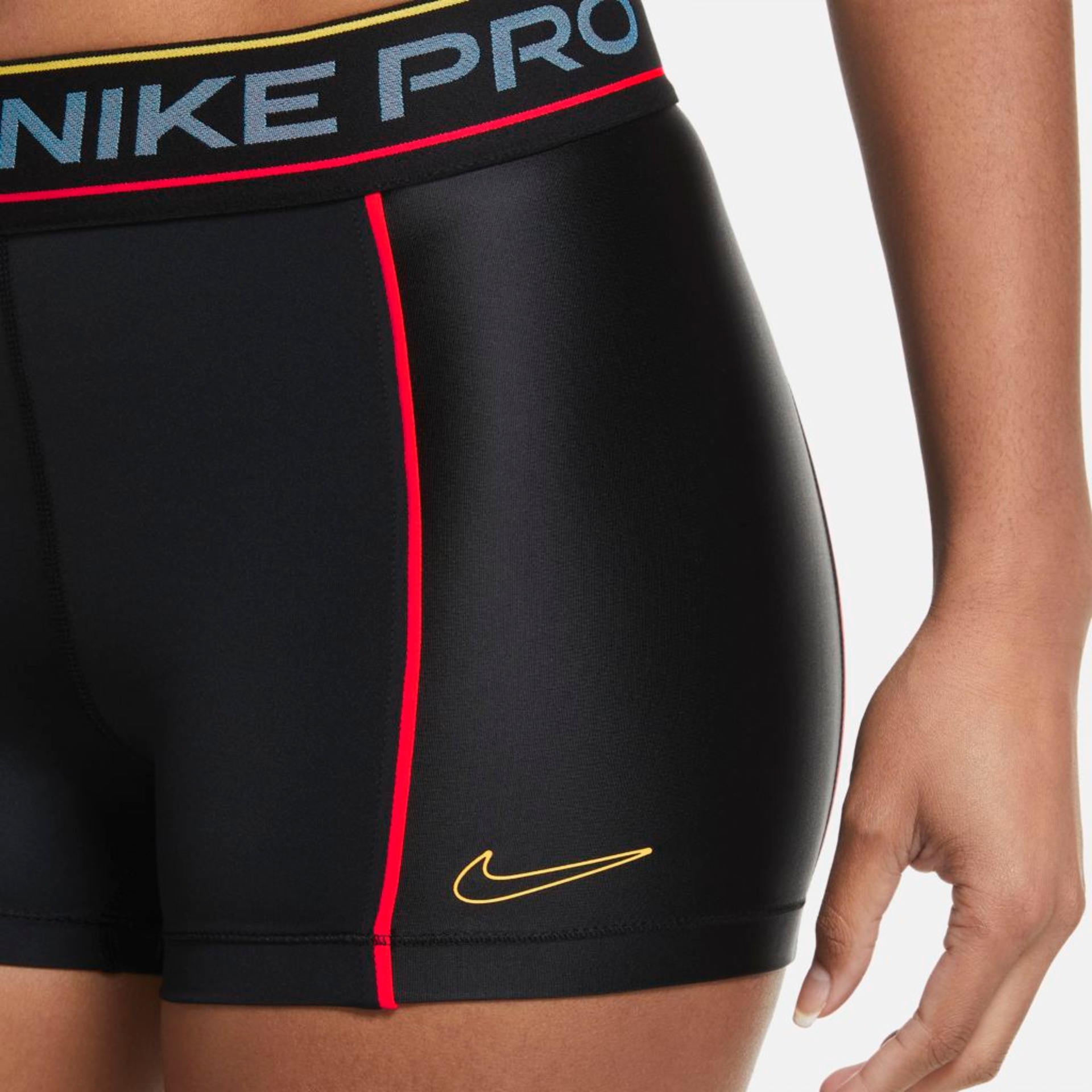 Shorts Nike Pro Feminino Nike