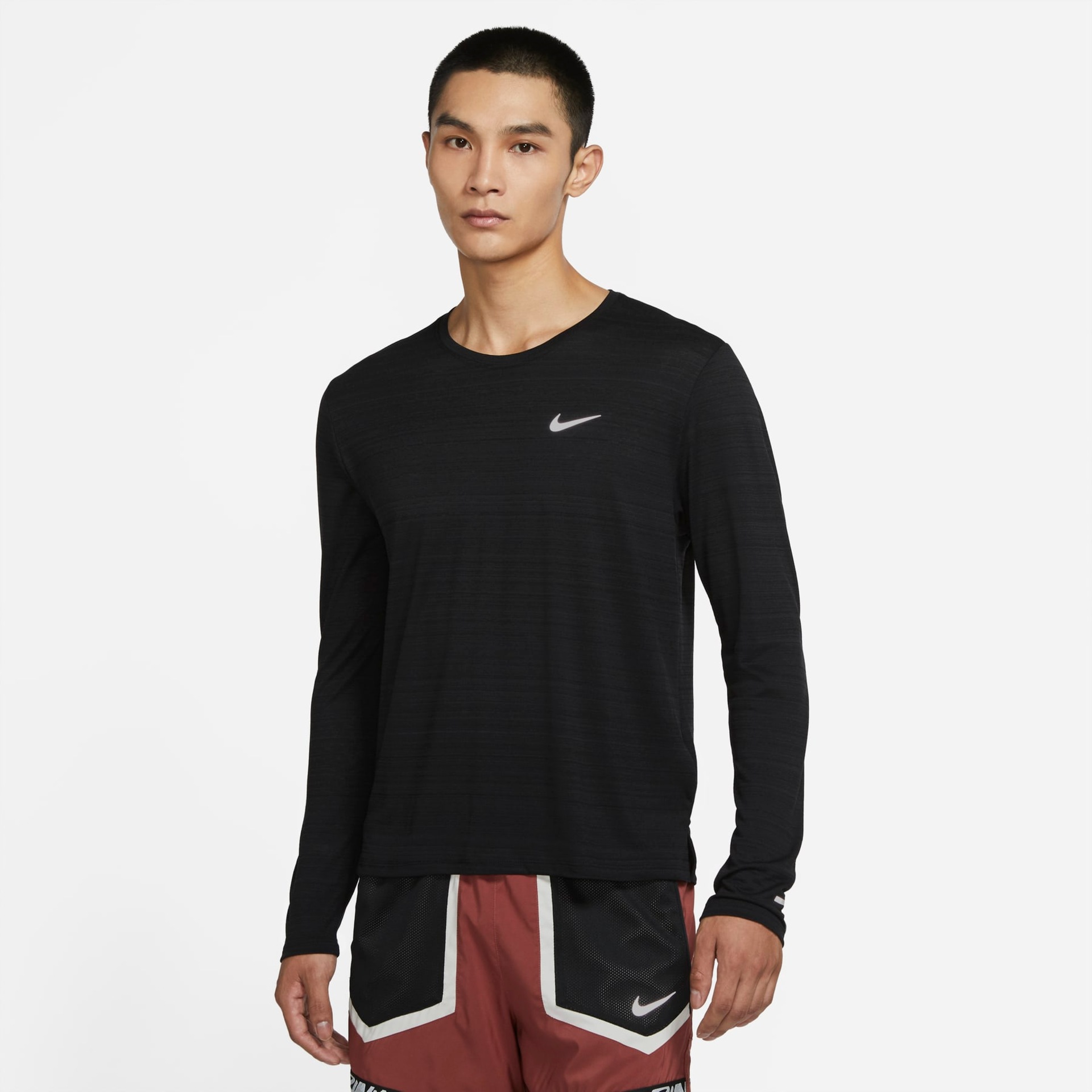 Camiseta Nike Dri-FIT Miler Masculina - Foto 1