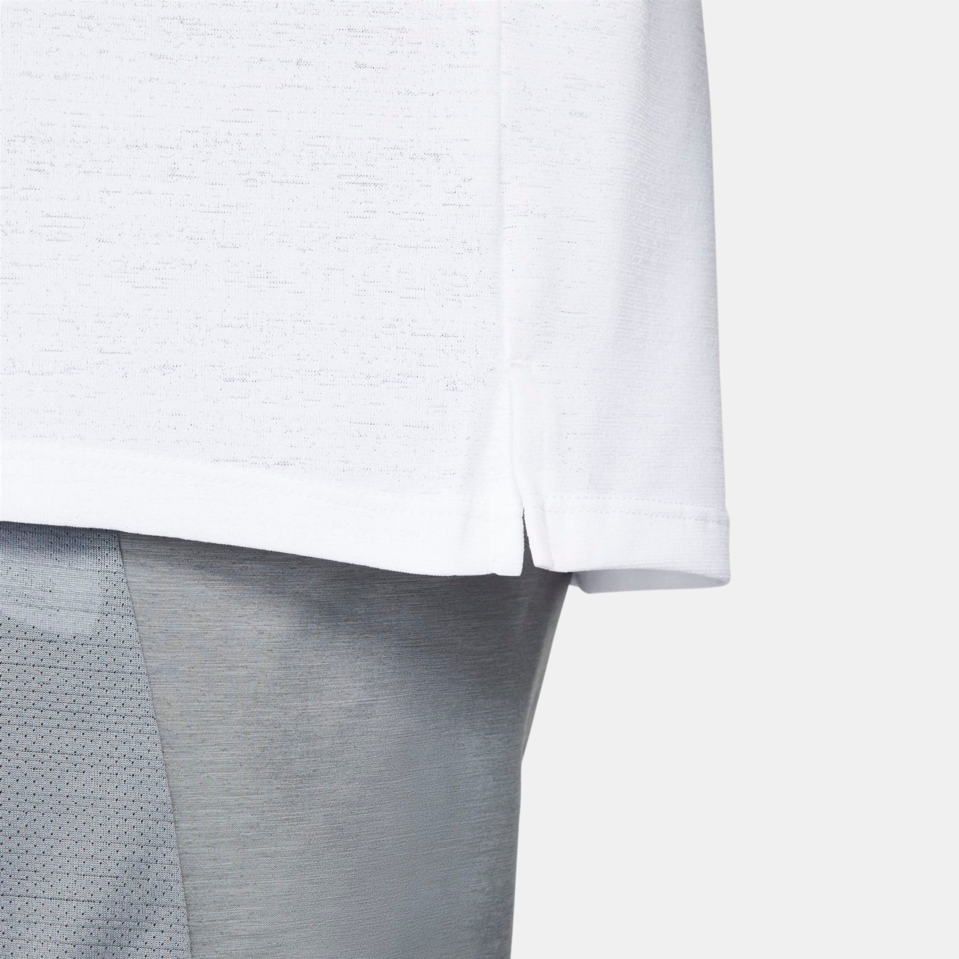 Camiseta Nike Dri-FIT Miler Top Masculina - Foto 4