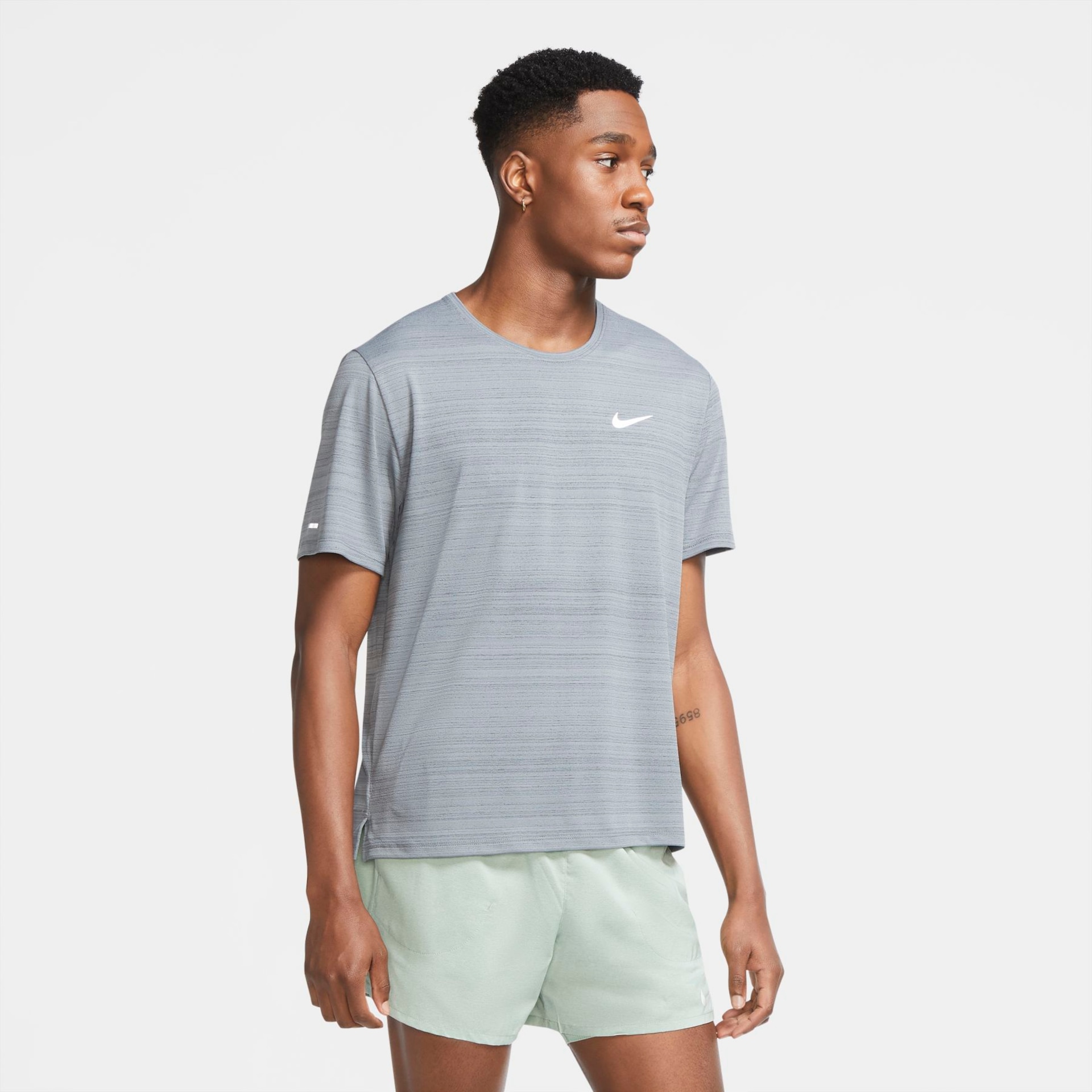Camiseta Nike Dri-FIT Miler Top Masculina - Foto 1