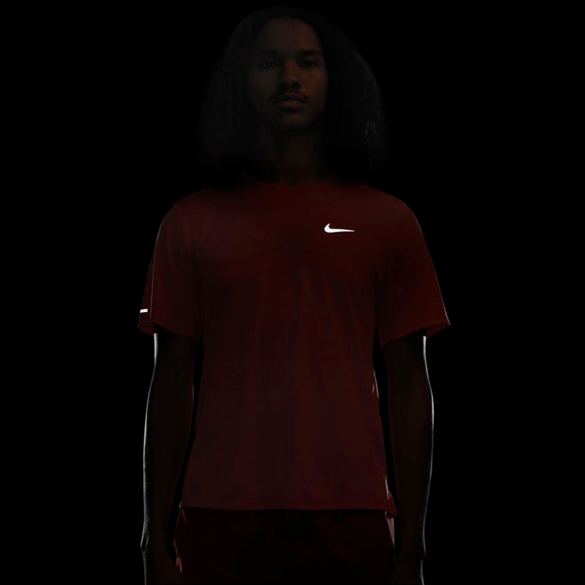 Camiseta Nike Dri-FIT Miler Top Masculina - Foto 7