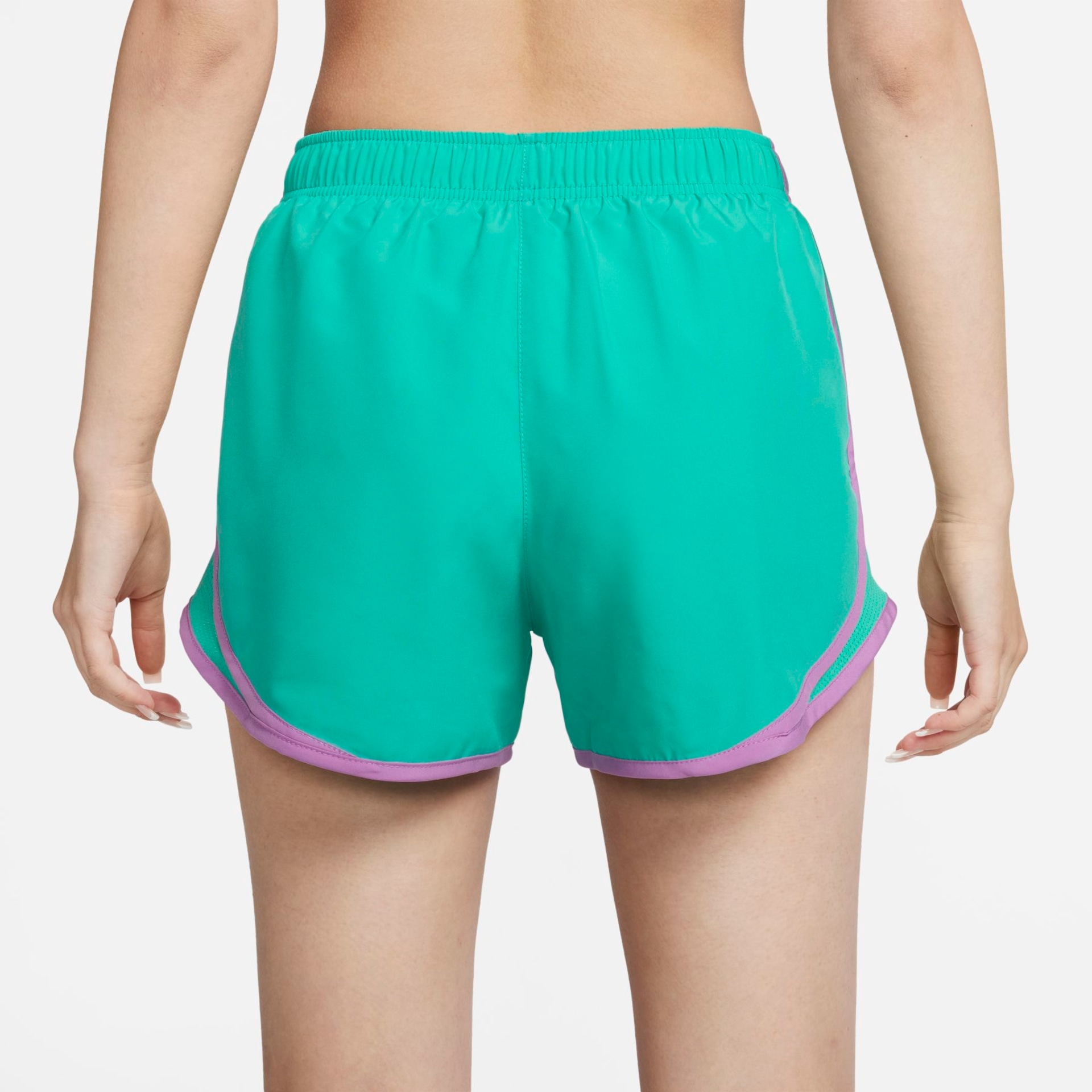 Shorts Nike Tempo Feminino - Foto 3