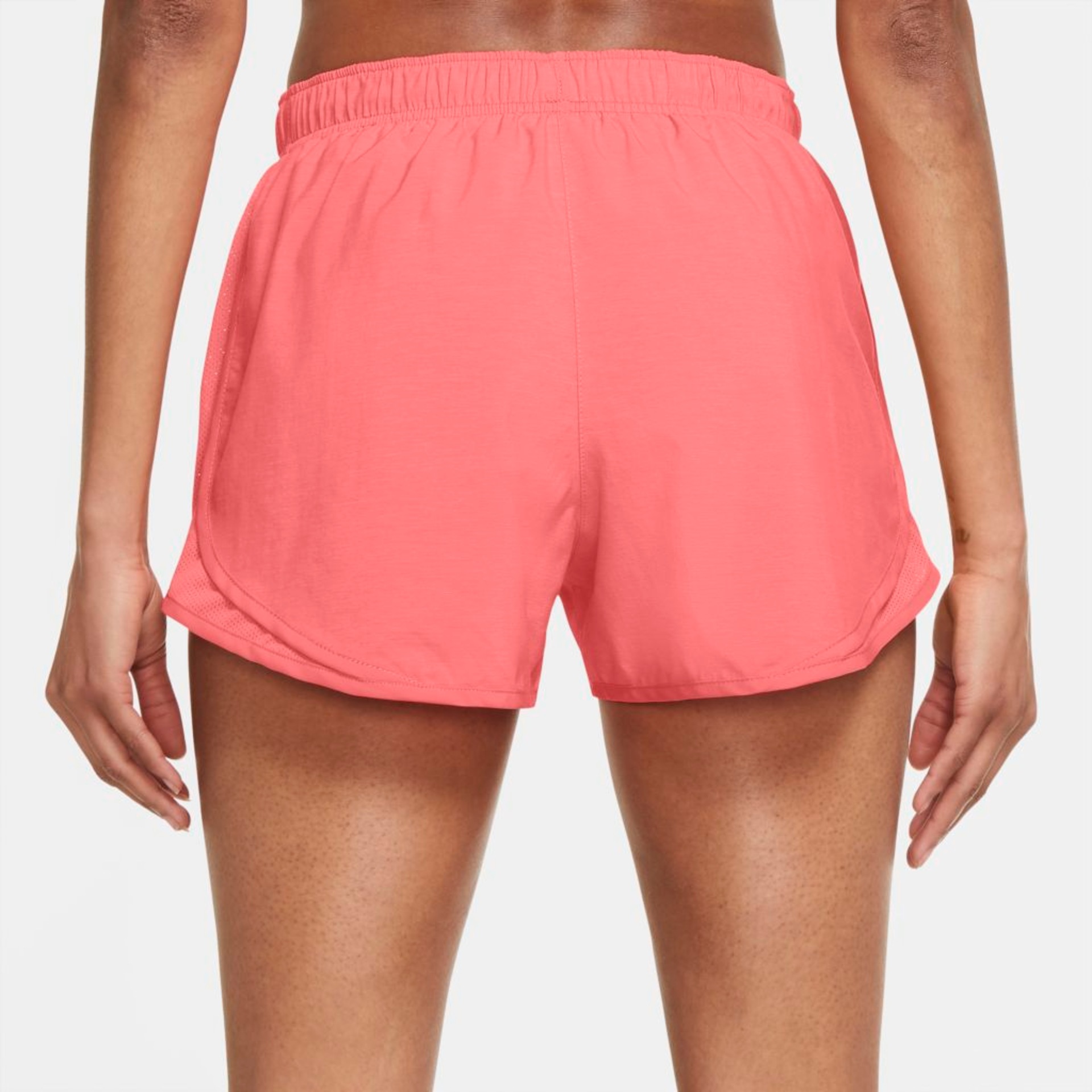 Shorts Nike Tempo Feminino - Foto 2