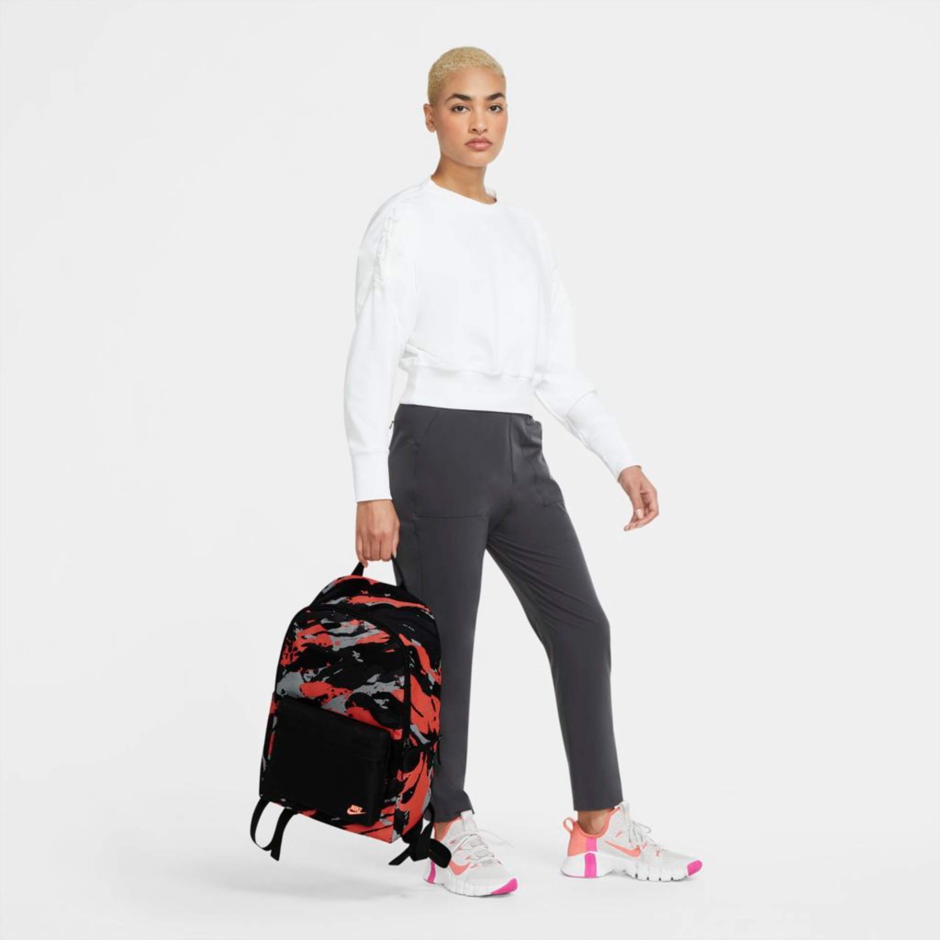 Mochila Nike Heritage Unissex - Foto 8