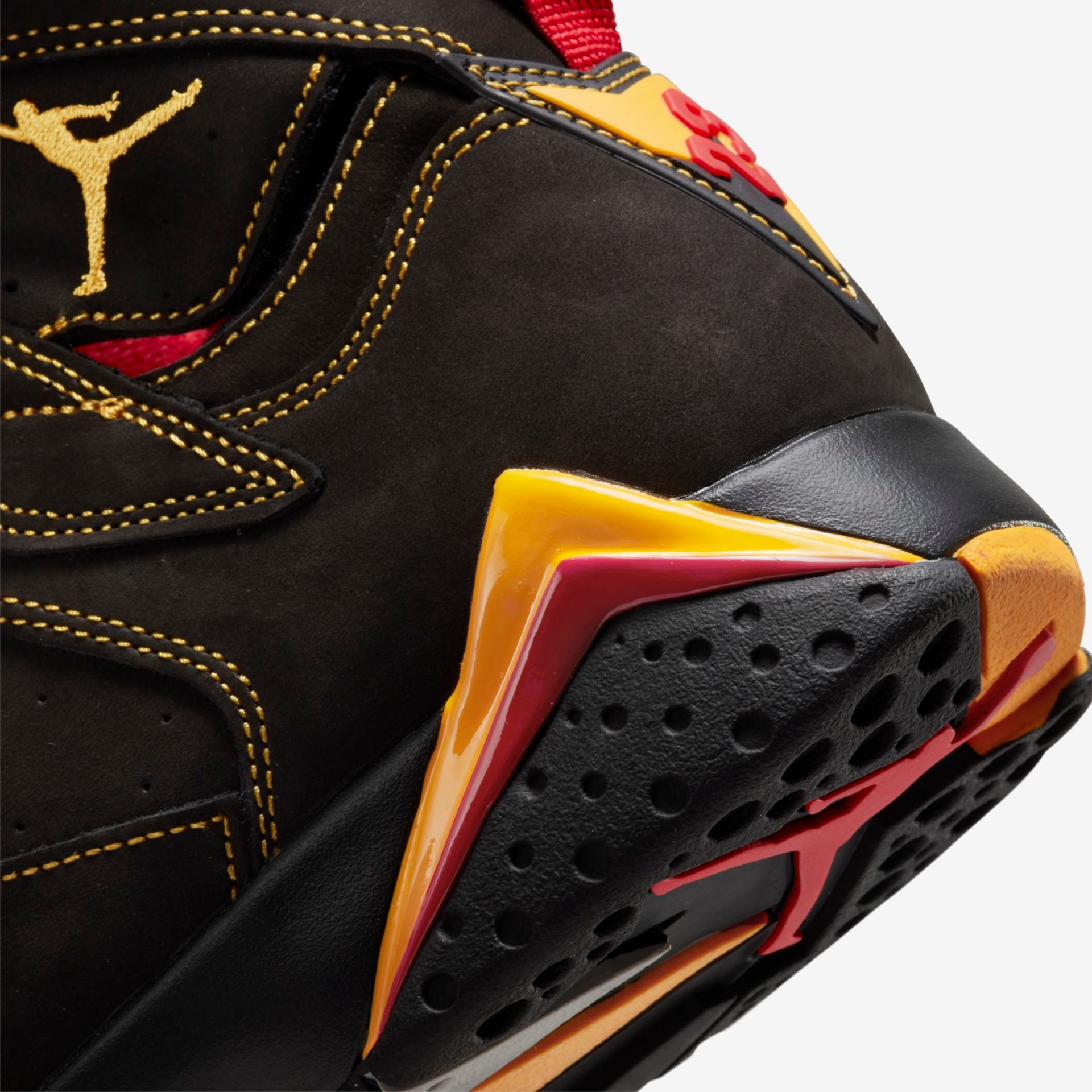 AIR JORDAN 7 RETRO - Foto 8