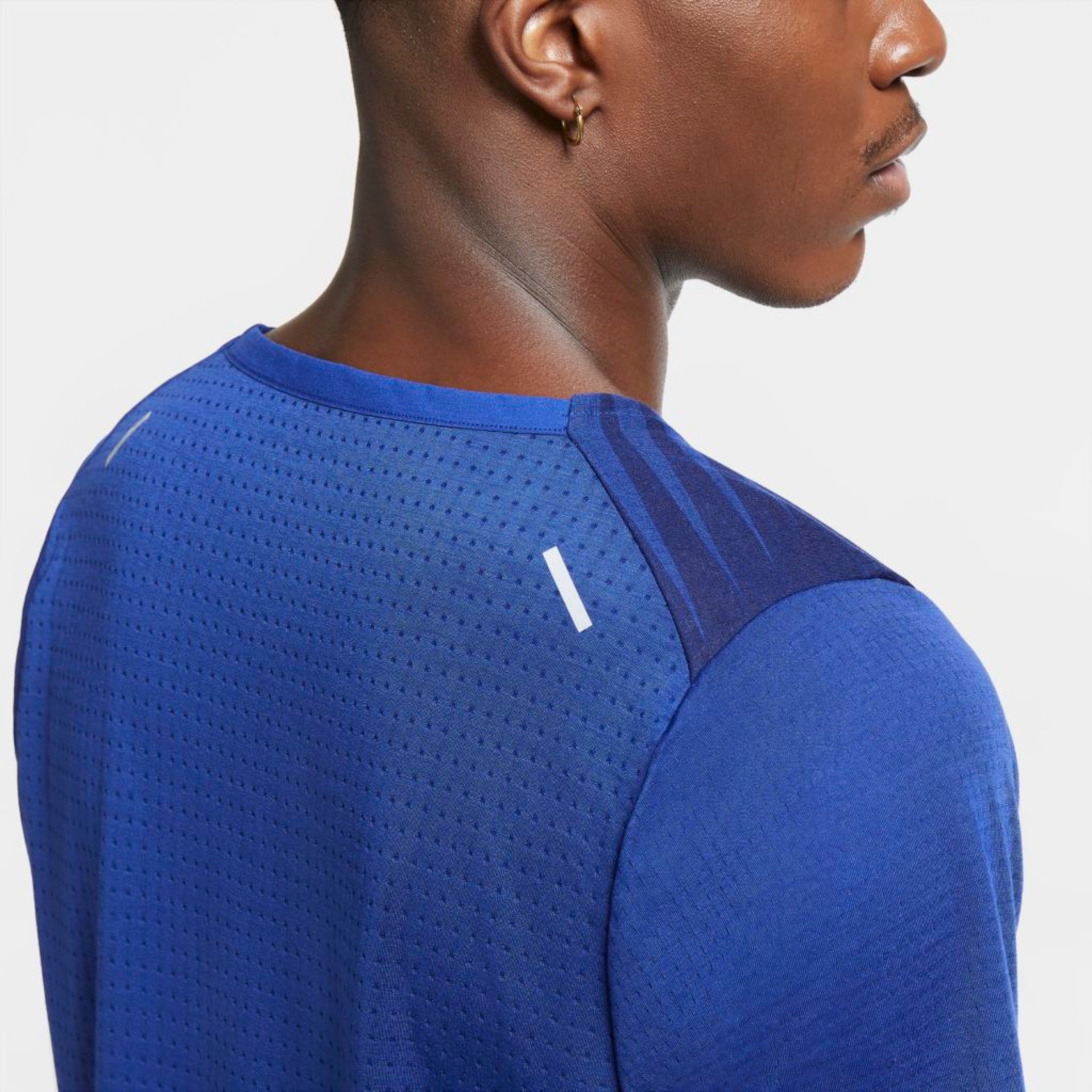 Camiseta Nike Team USA Rise 365 Masculina - Foto 3