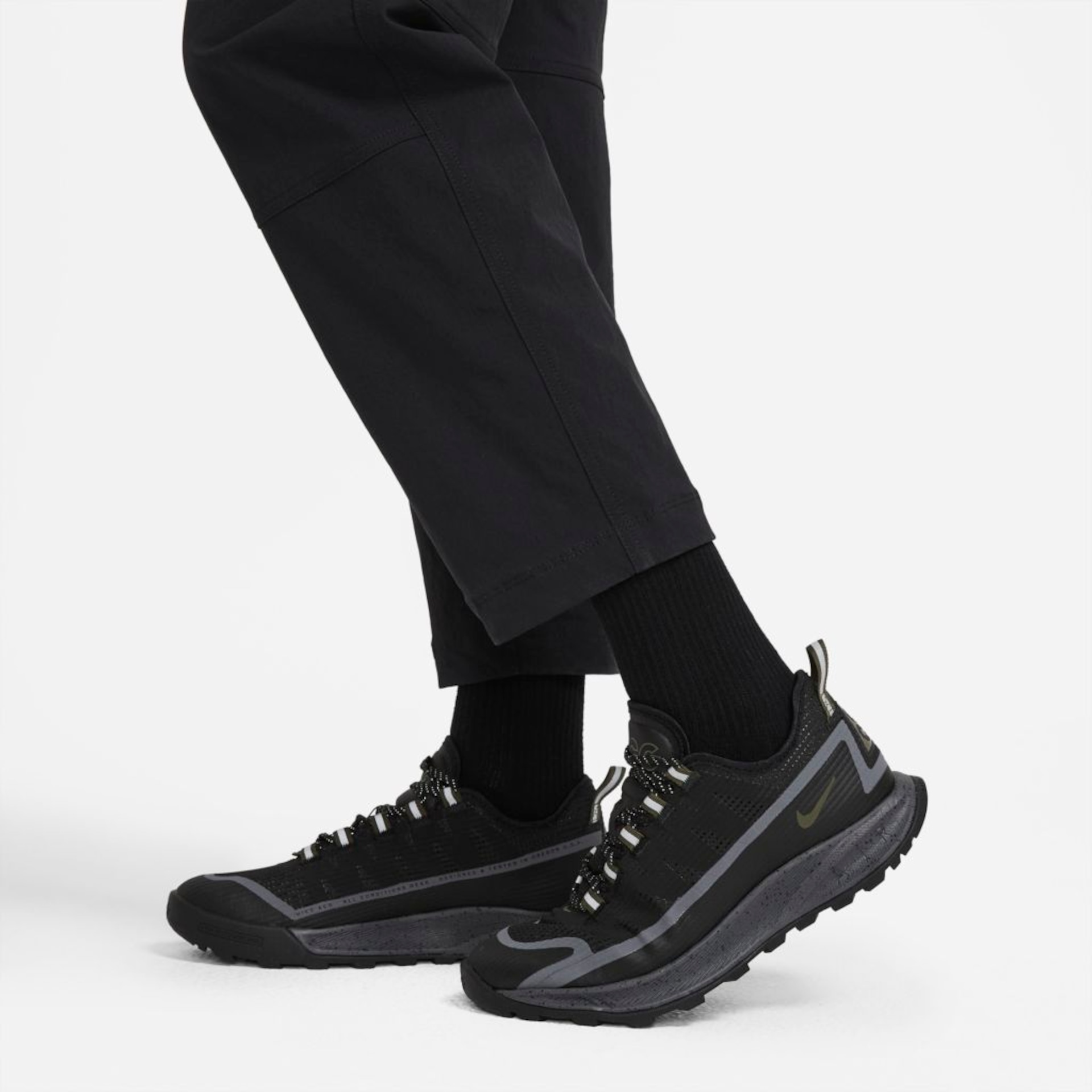 Calça Nike ACG Feminina - Foto 7