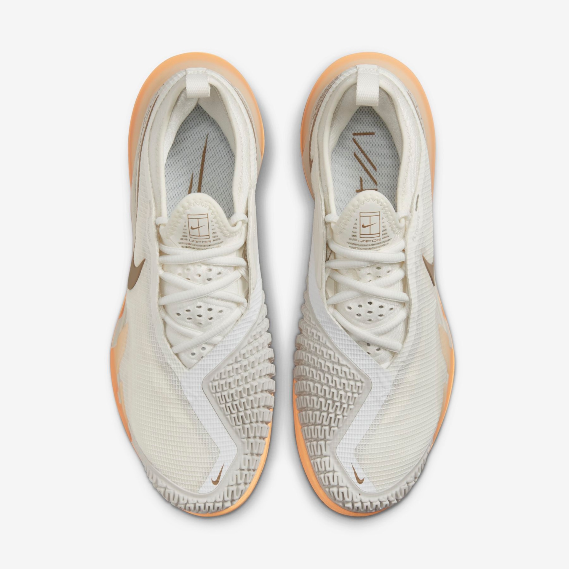 Tênis Nike React Vapor NXT Feminino - Foto 4