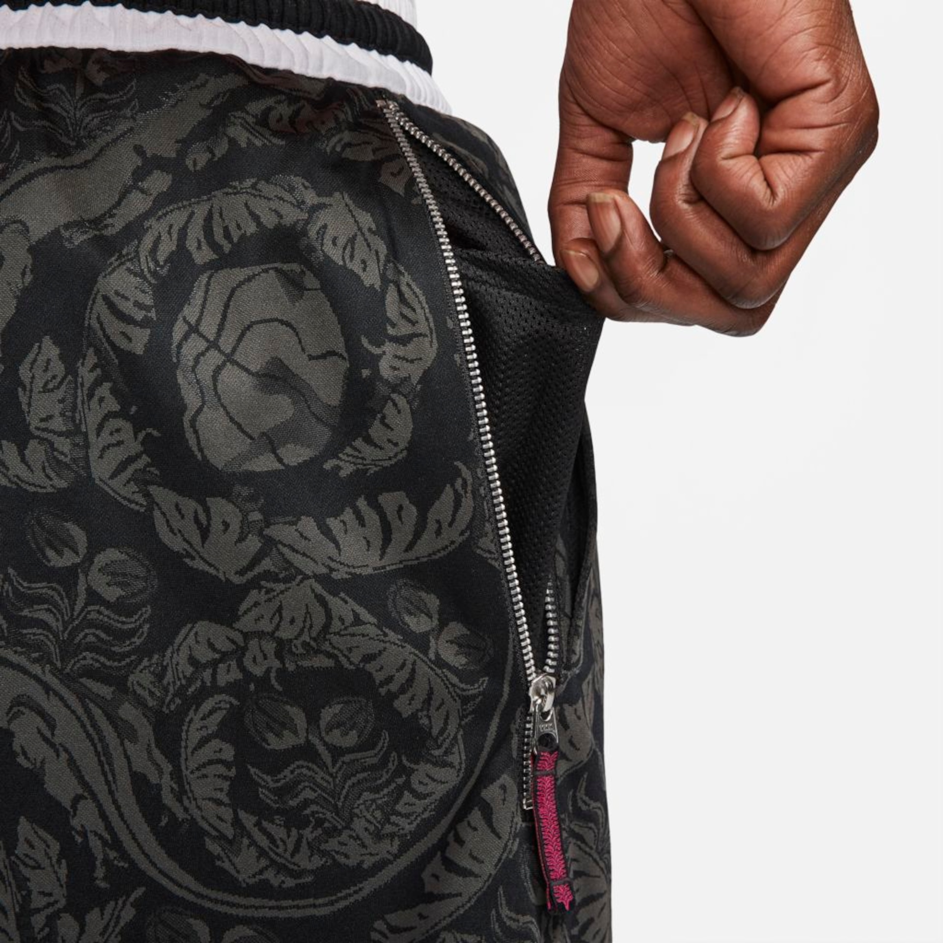 Shorts Nike Dri-FIT DNA Exploration Series Masculino - Foto 6