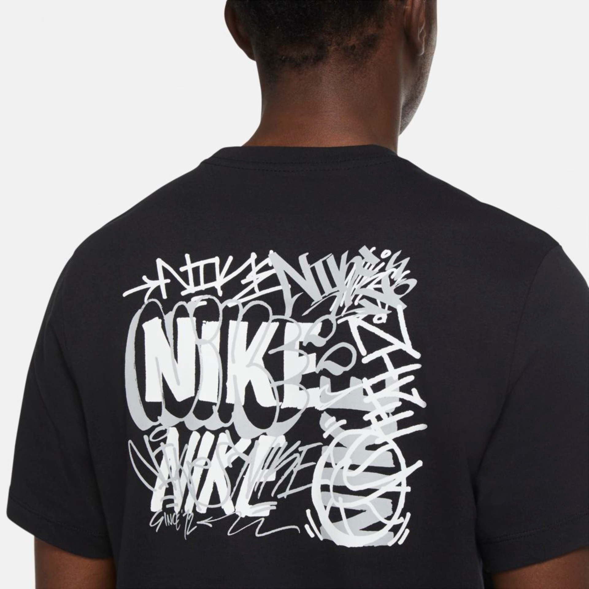 Camiseta Nike Exploration Series Masculina - Foto 4