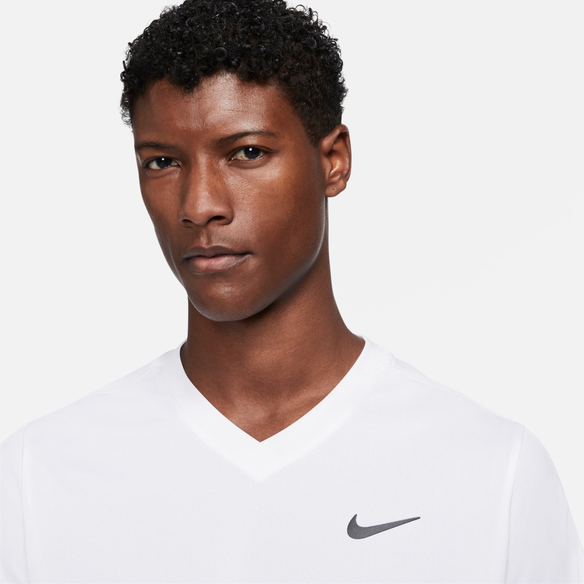 Camiseta NikeCourt Dri-FIT Victory Masculina - Foto 3