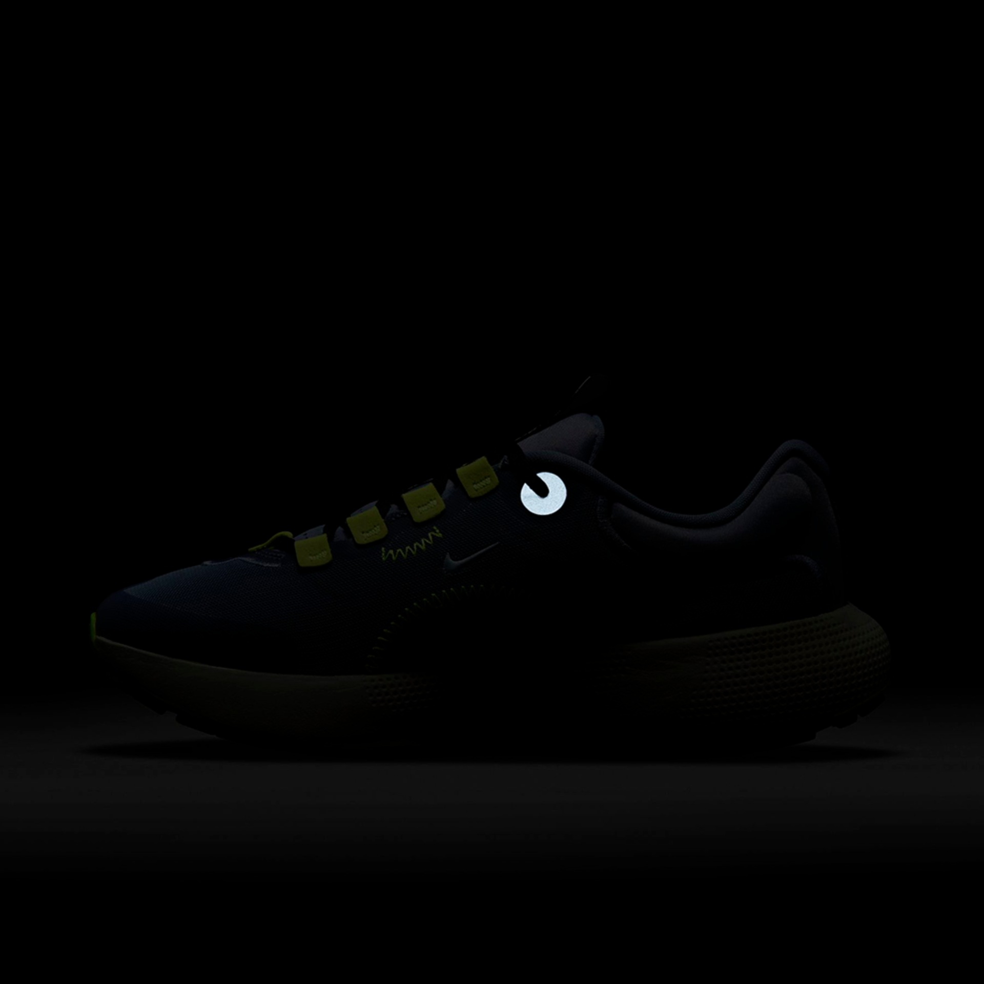 TENIS WMNS NIKE ESCAPE RUN - Foto 10