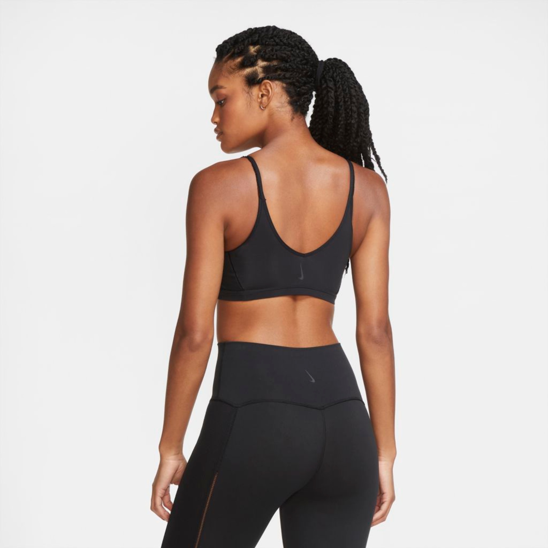 Top Nike Luxe Indy Feminino - Foto 2
