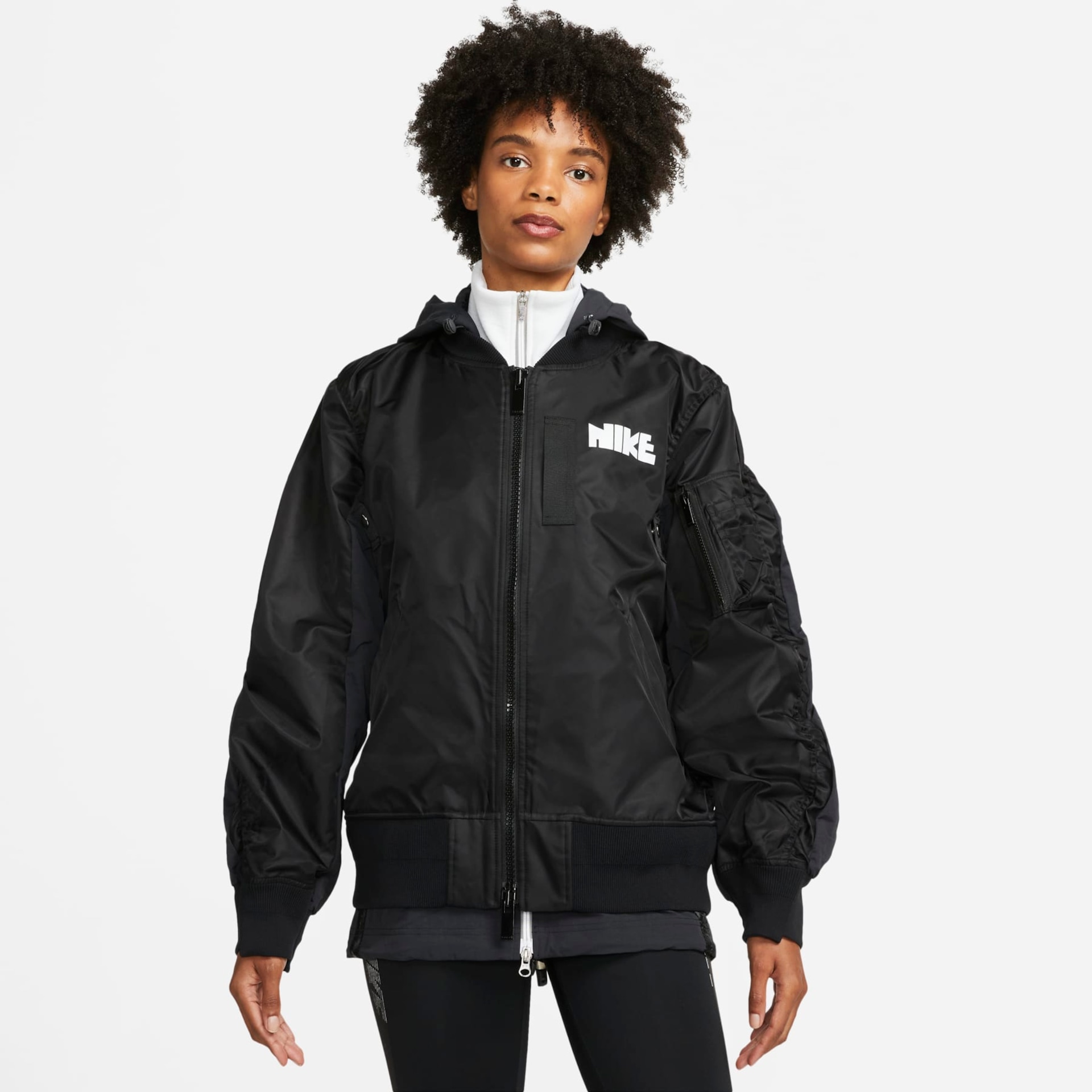 Jaqueta Nike x Sacai Feminina - Foto 1